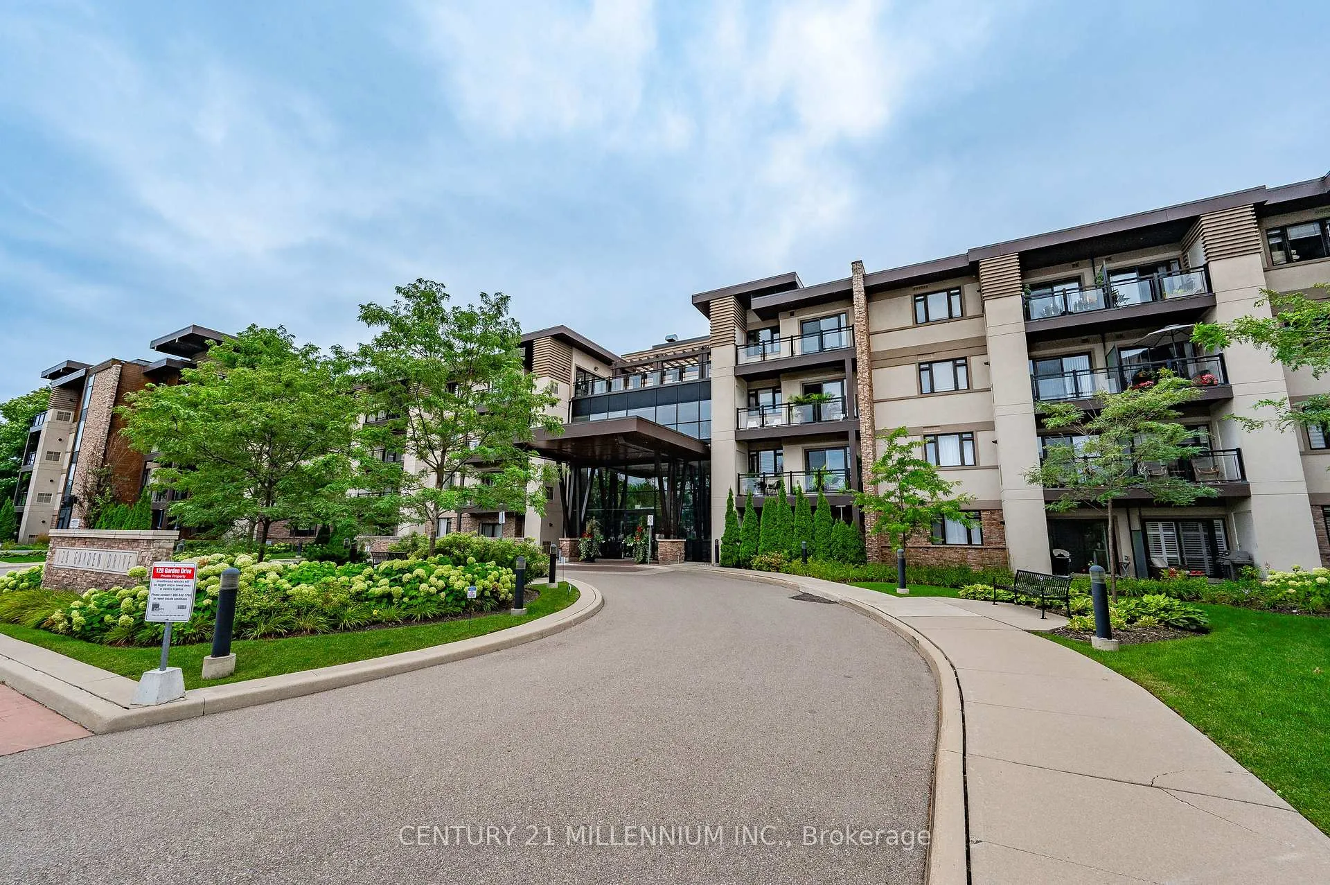 Front of Unit 119, 128 Garden Drive