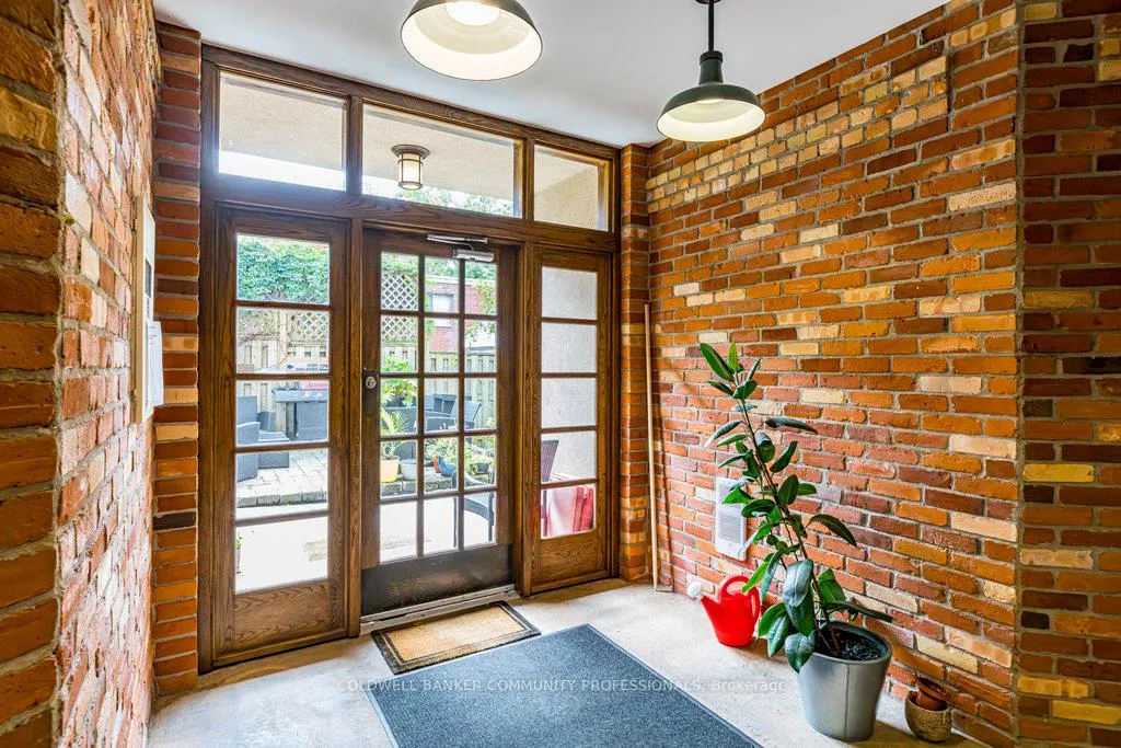 Photo 5 of Unit 44, 36 Margaret Street, Hamilton, Strathcona — HOMEH