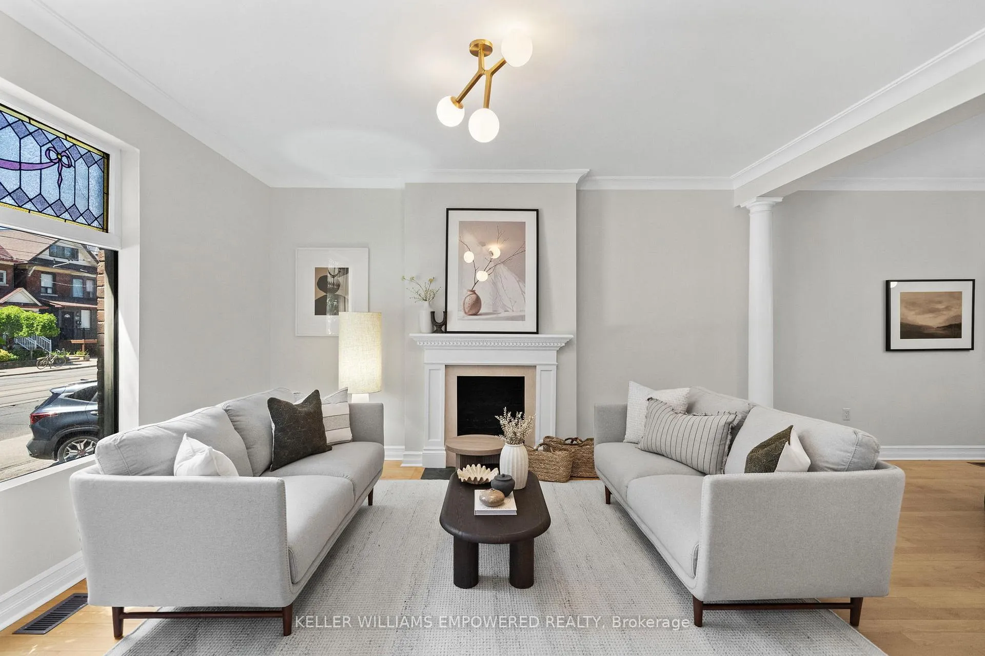 Photo 4 of 865 Bathurst Street, Toronto, The Annex — HOMEH