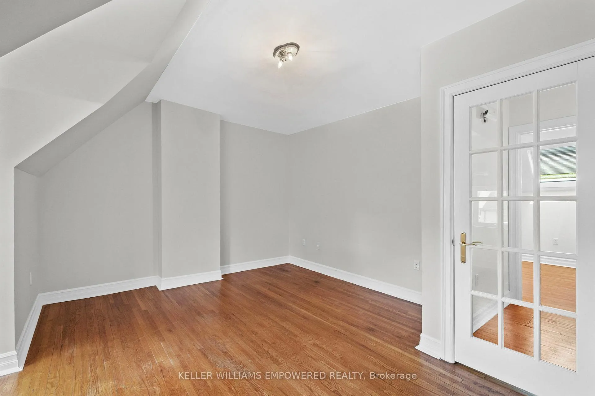 Photo 33 of 865 Bathurst Street, Toronto, The Annex — HOMEH
