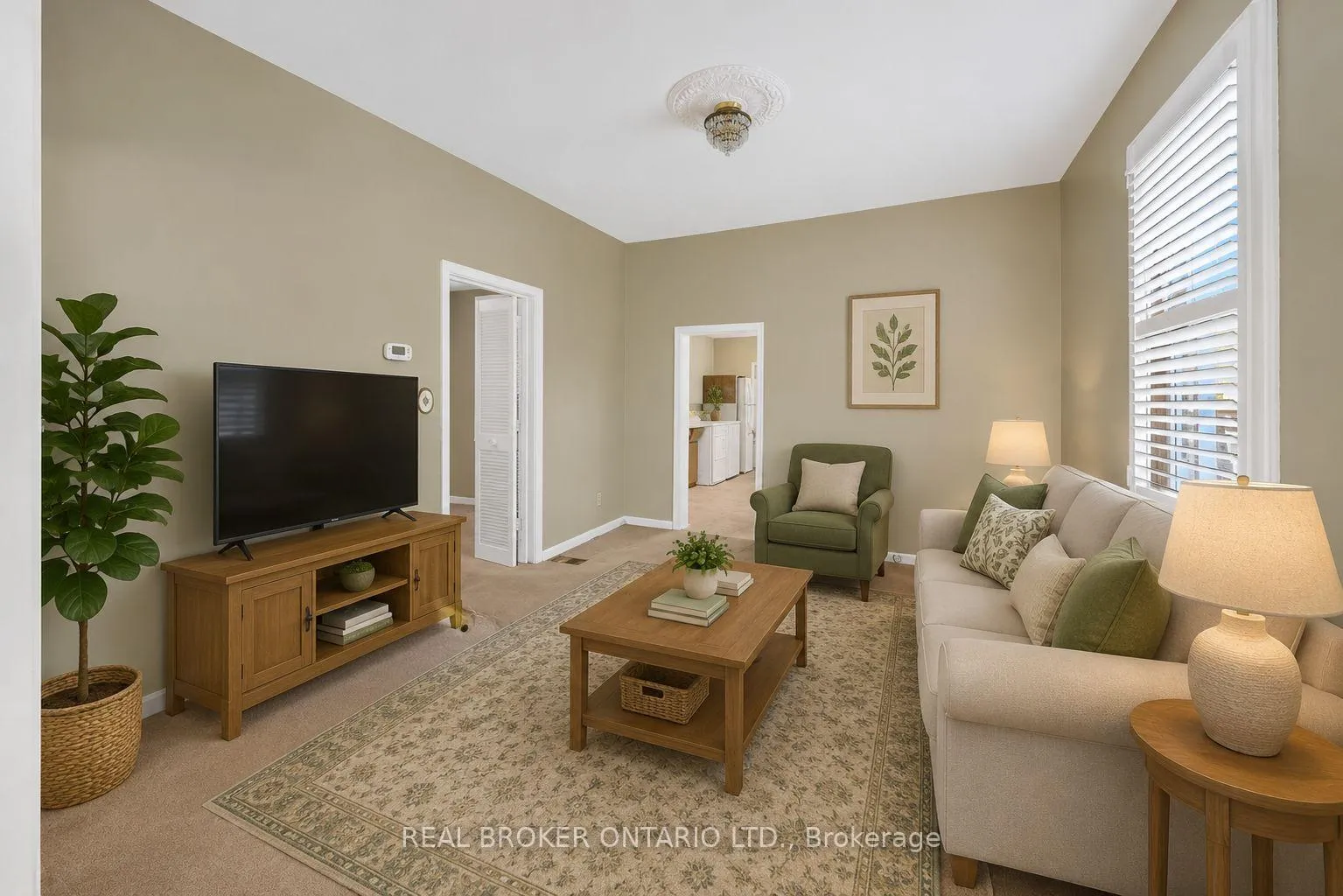 Photo 5 of 70 Poulette Street, Hamilton, Kirkendall — HOMEH