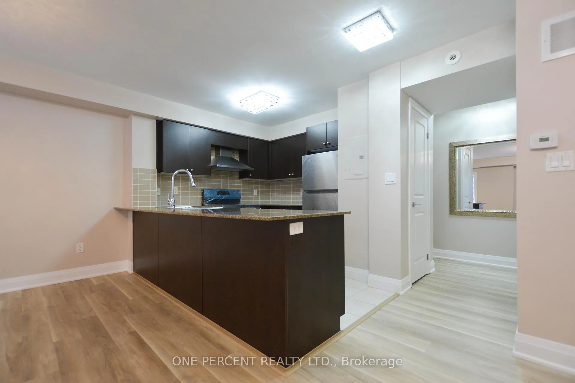 Photo 9 of Unit 201, 320 John Street, Markham, Aileen-Willowbrook — HOMEH