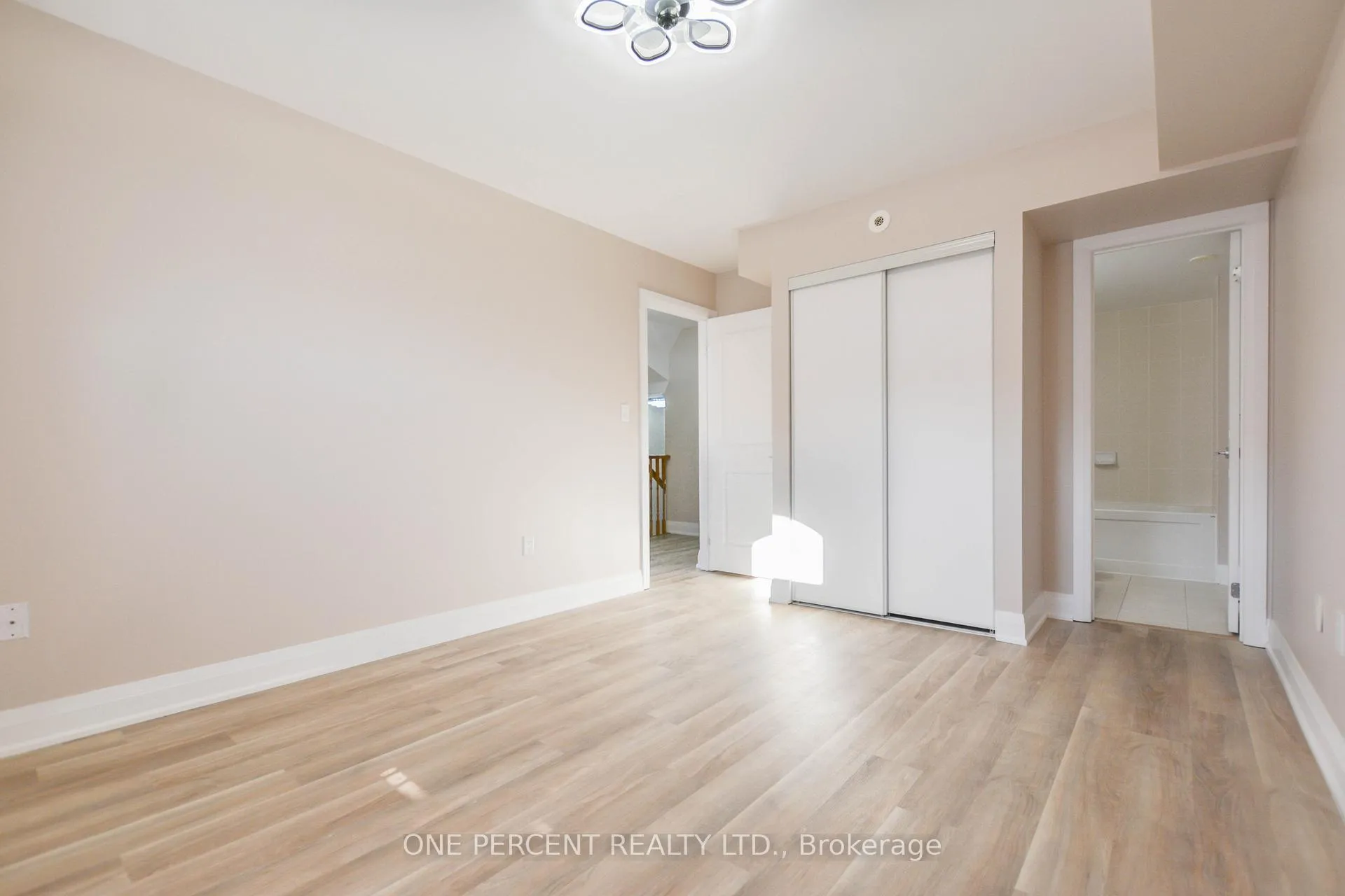 Photo 19 of Unit 201, 320 John Street, Markham, Aileen-Willowbrook — HOMEH
