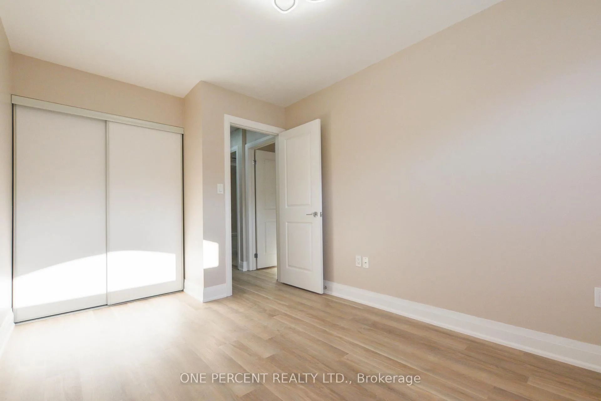 Photo 25 of Unit 201, 320 John Street, Markham, Aileen-Willowbrook — HOMEH