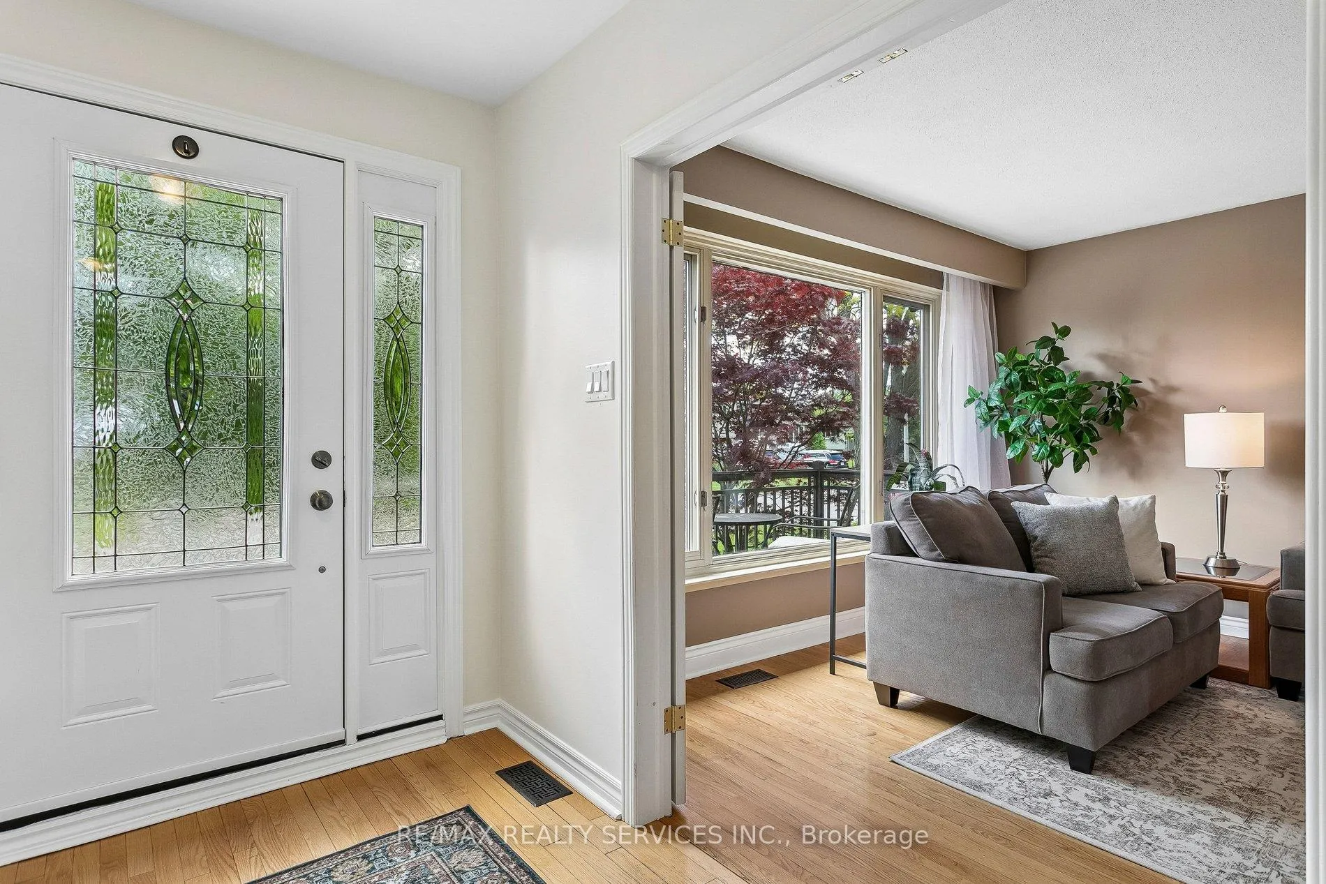 Photo 7 of 42 Watson Crescent, Brampton, Brampton East — HOMEH