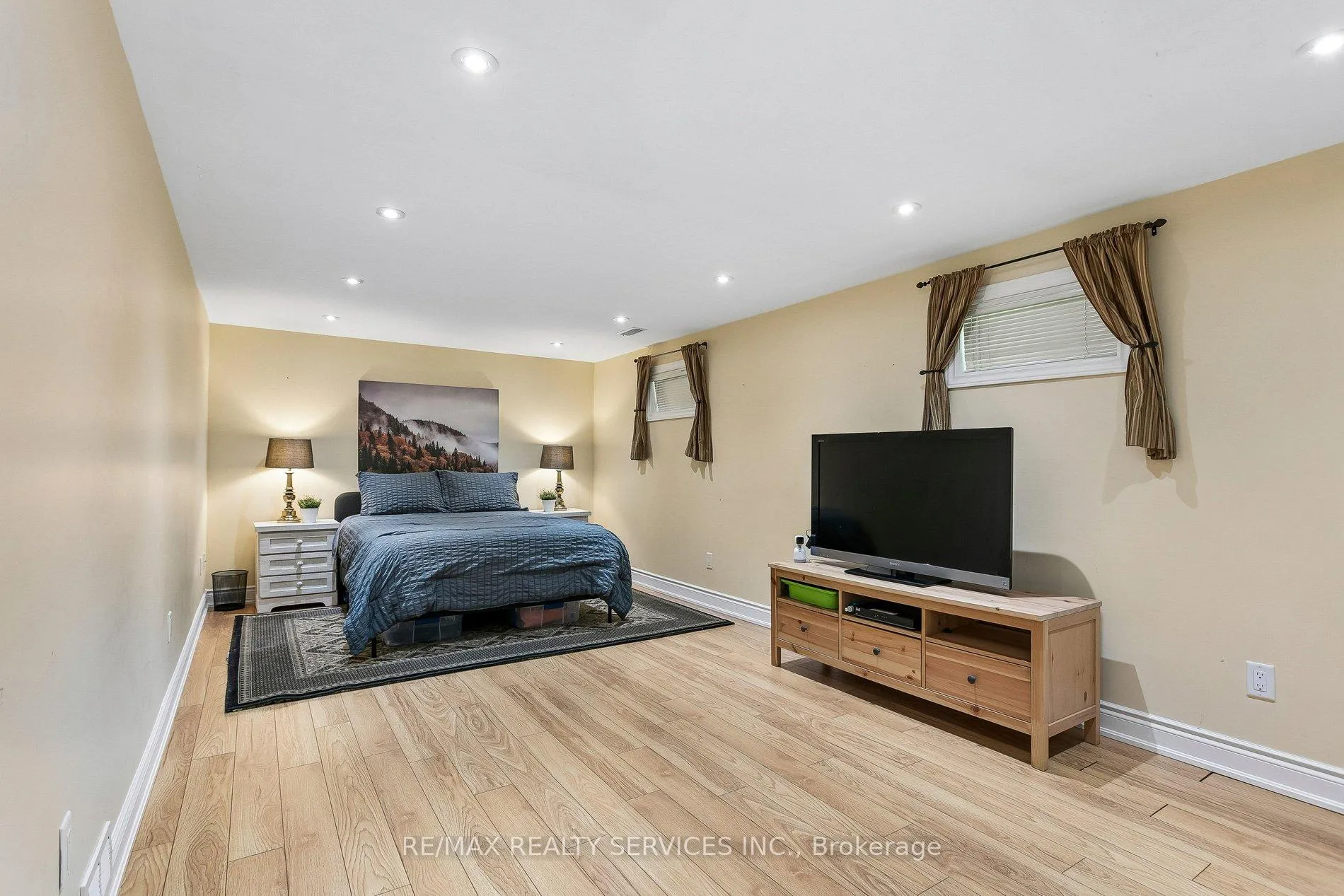 Photo 40 of 42 Watson Crescent, Brampton, Brampton East — HOMEH