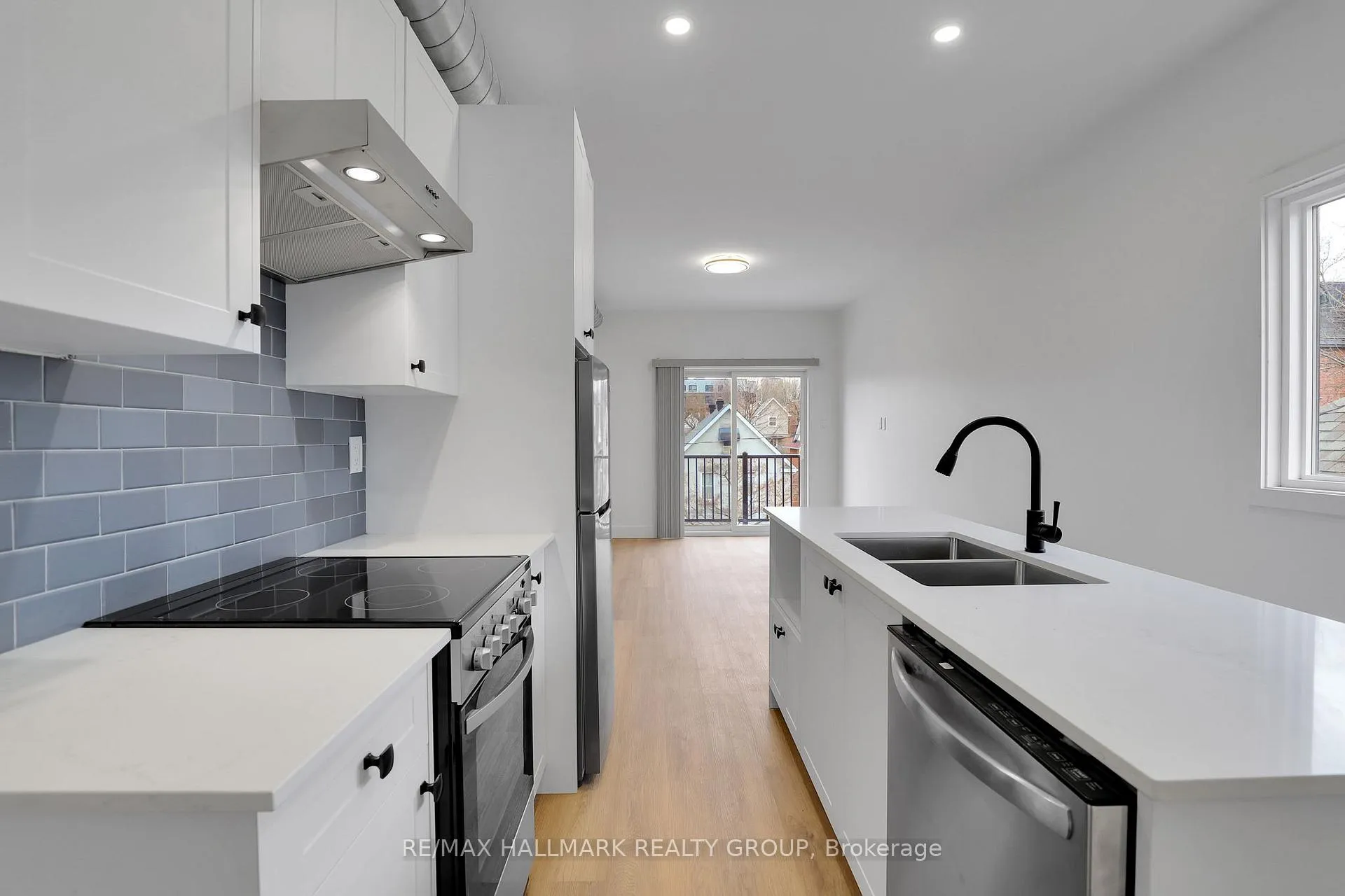 Photo 7 of Unit 5, 109 Russell Avenue, Ottawa, Sandy Hill — HOMEH