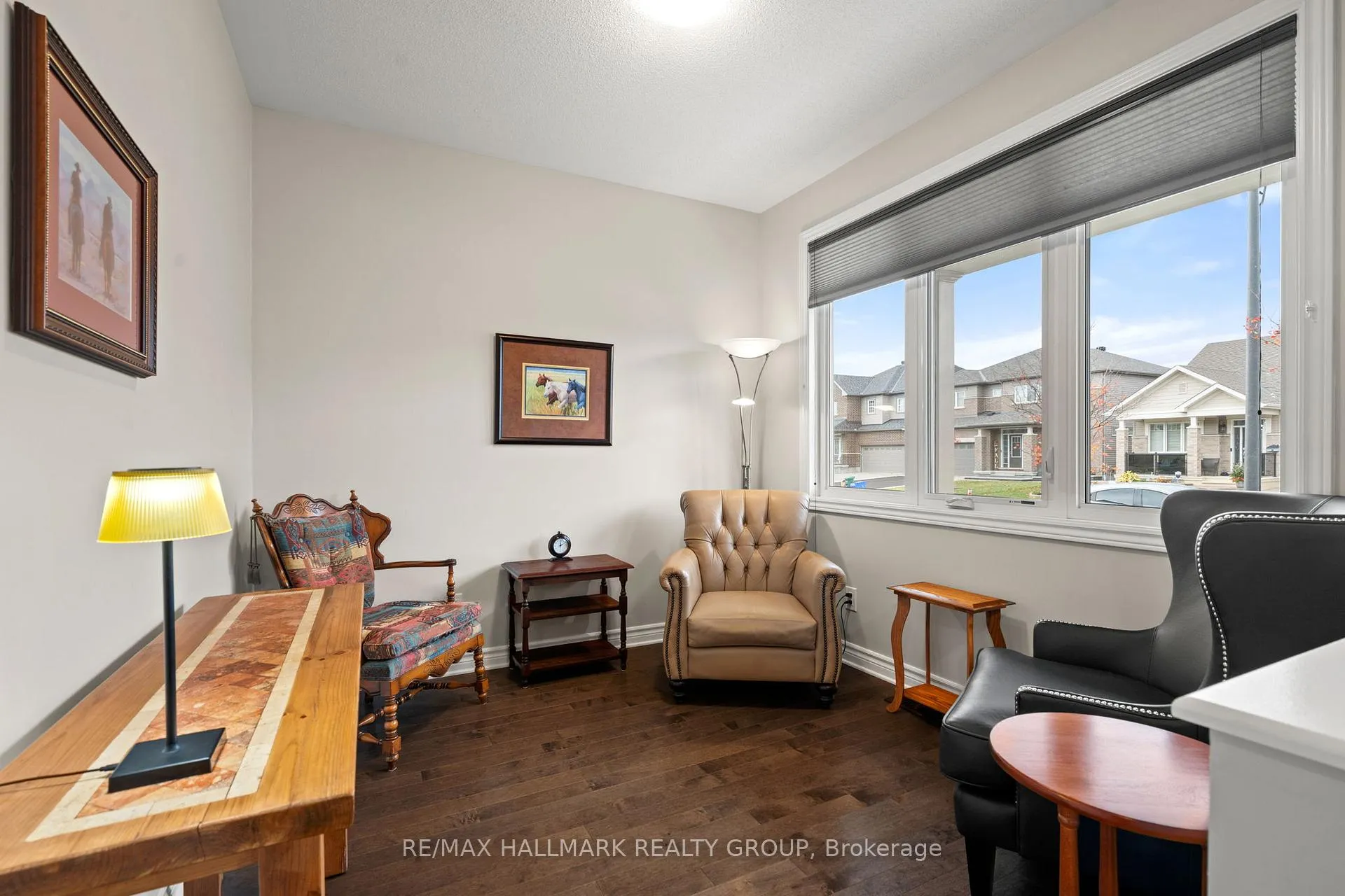 Photo 5 of 321 Hepatica Way, Ottawa, Avalon West — HOMEH