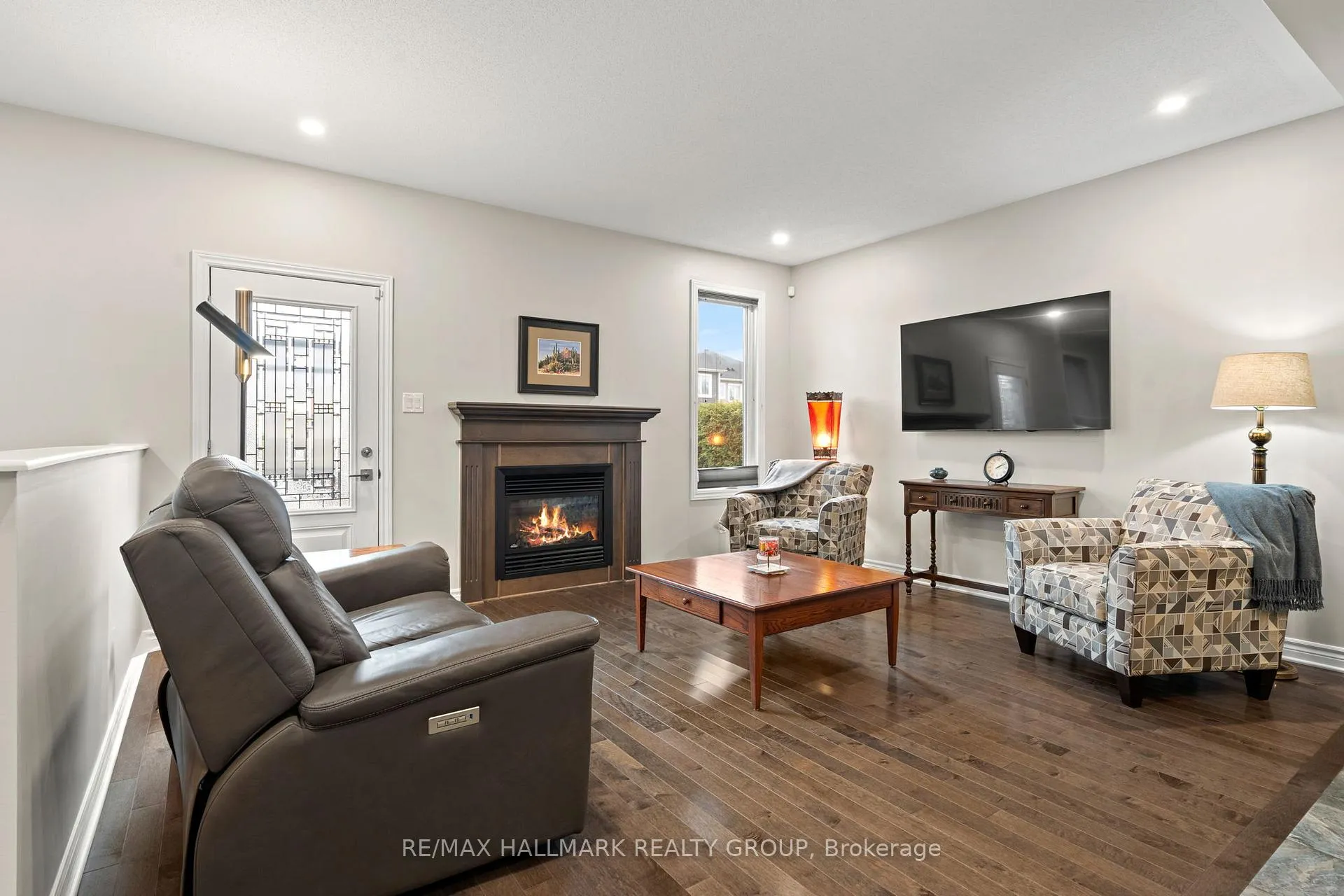 Photo 17 of 321 Hepatica Way, Ottawa, Avalon West — HOMEH