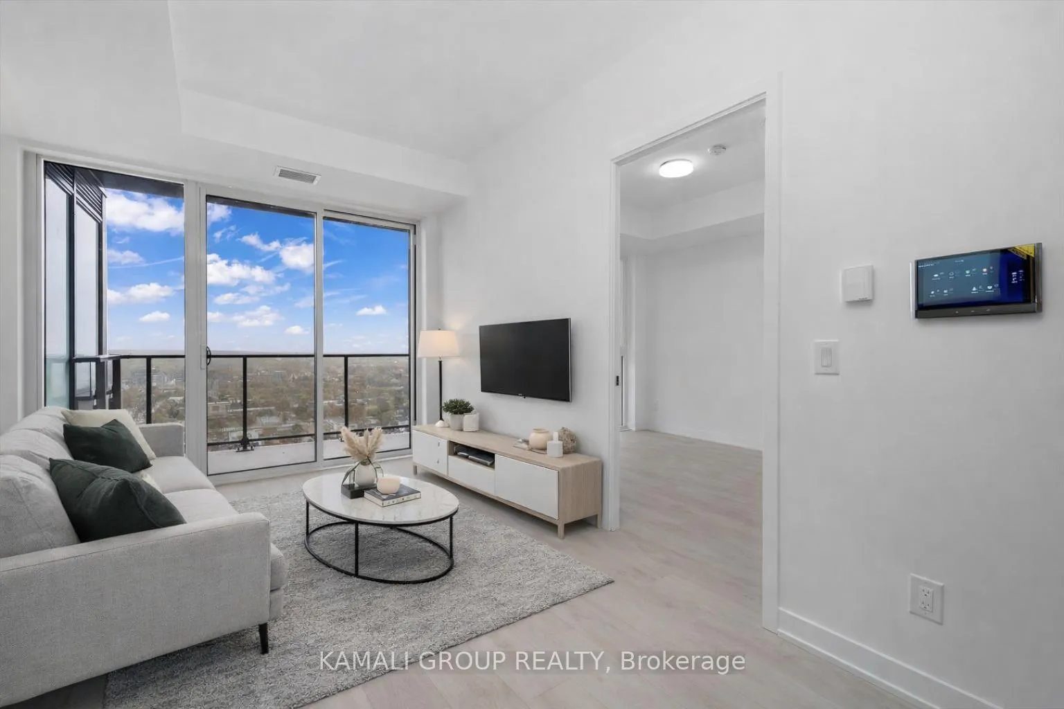Photo 5 of Unit 3213, 5 Defries Street, Toronto, Regent Park — HOMEH