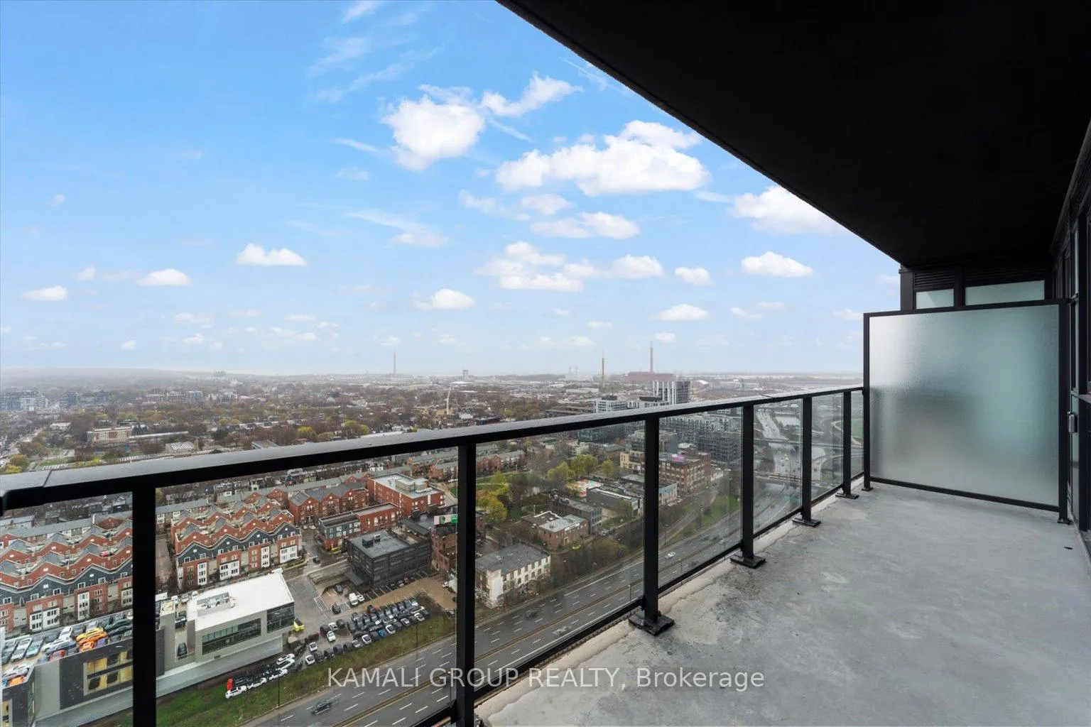 Photo 12 of Unit 3213, 5 Defries Street, Toronto, Regent Park — HOMEH