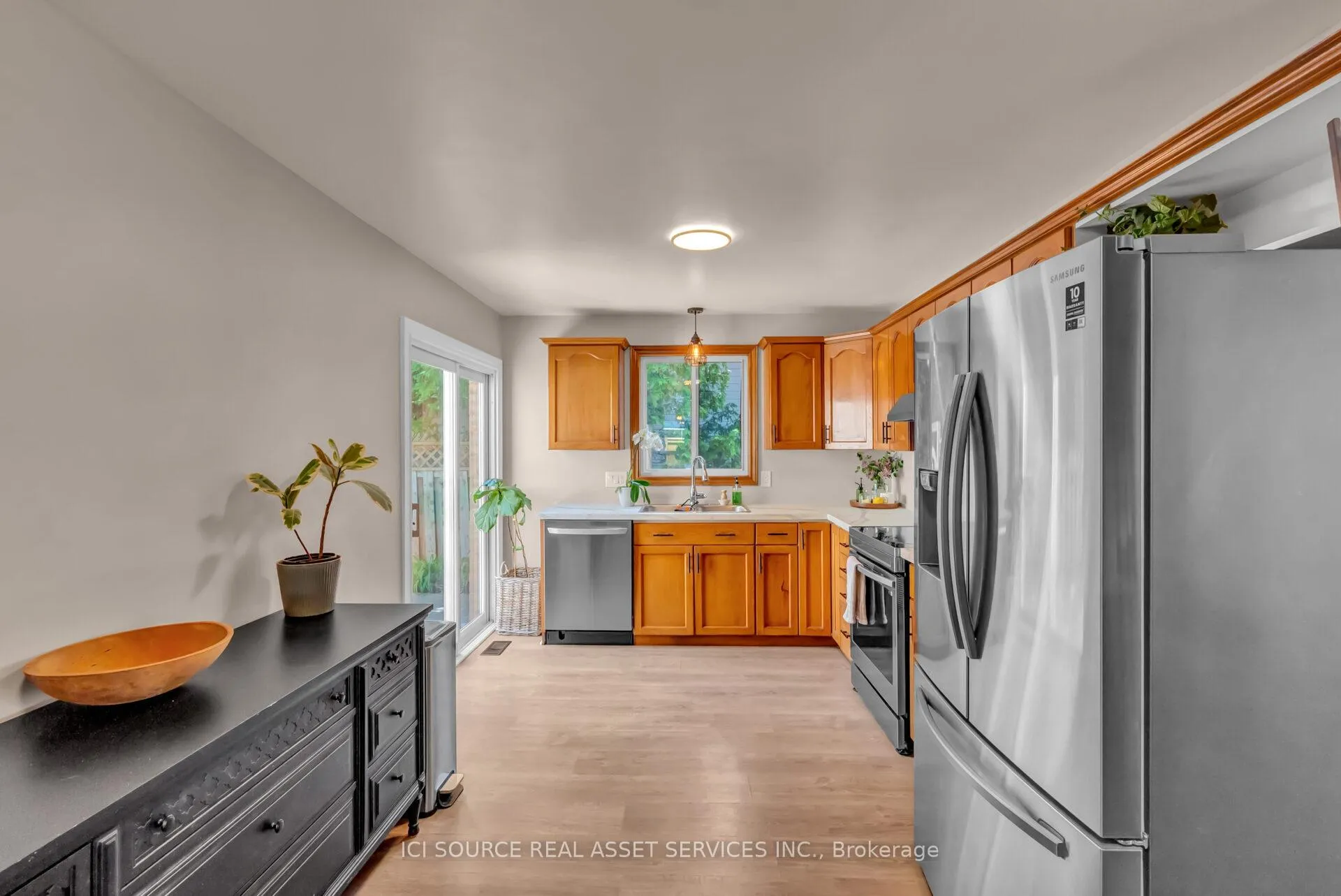 Photo 8 of 23 Carolinian Place, Chatham-Kent, Chatham — HOMEH