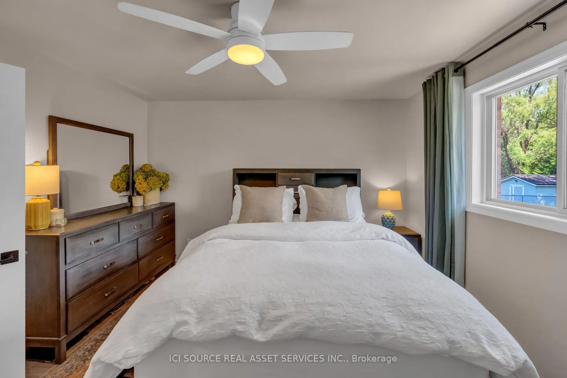 Photo 17 of 23 Carolinian Place, Chatham-Kent, Chatham — HOMEH