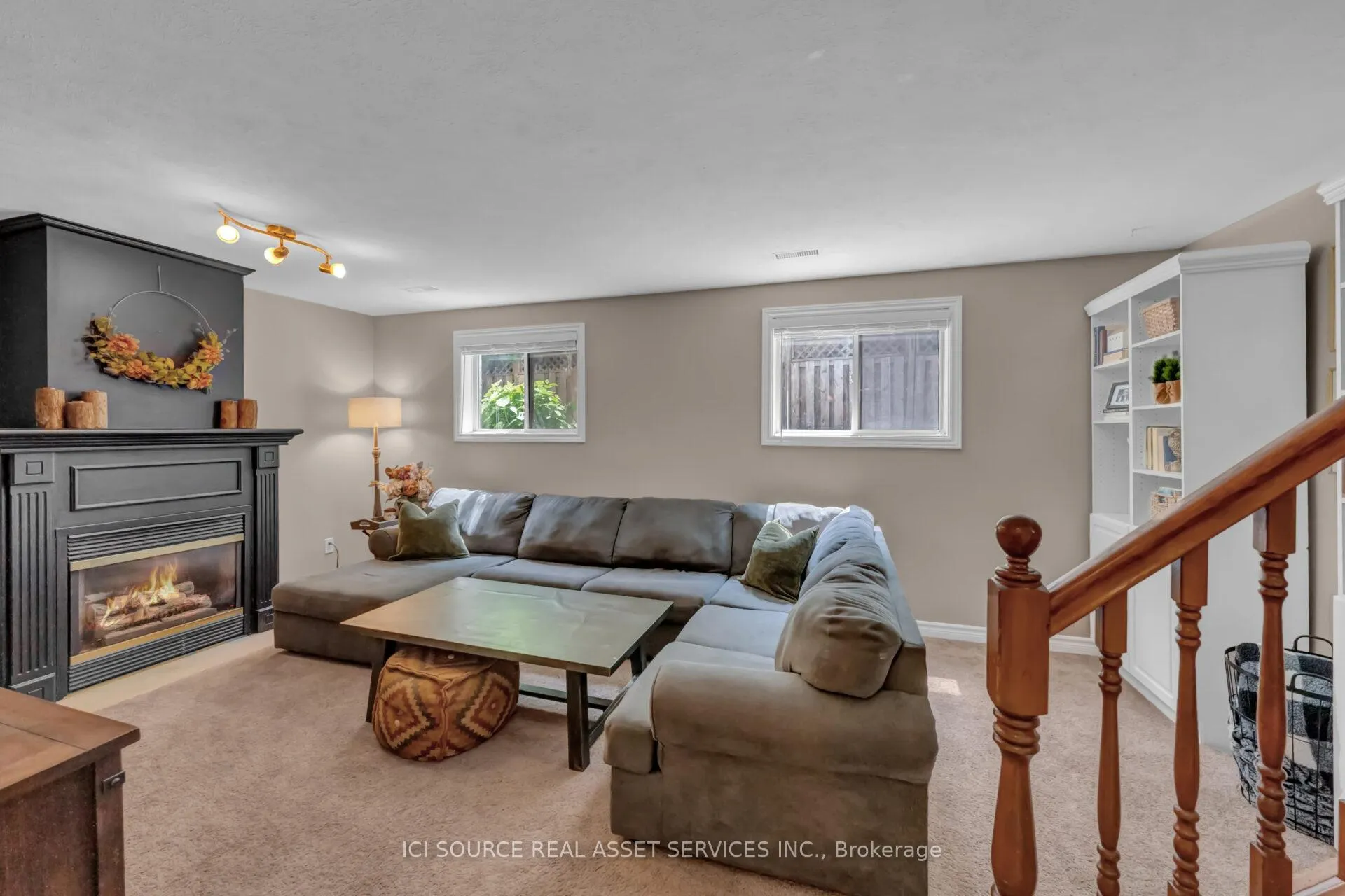 Photo 24 of 23 Carolinian Place, Chatham-Kent, Chatham — HOMEH