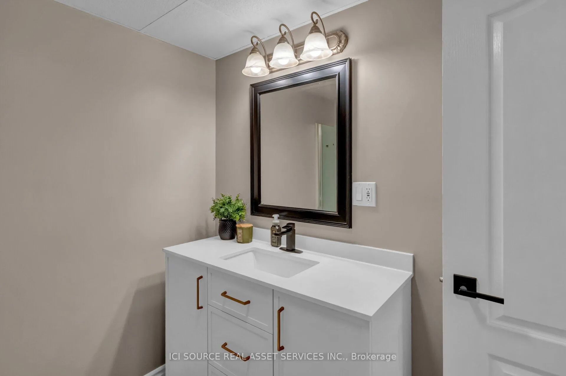 Photo 28 of 23 Carolinian Place, Chatham-Kent, Chatham — HOMEH