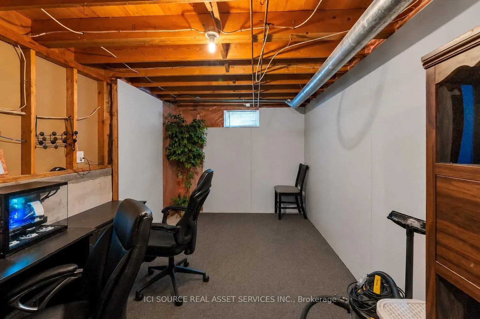 Photo 32 of 23 Carolinian Place, Chatham-Kent, Chatham — HOMEH