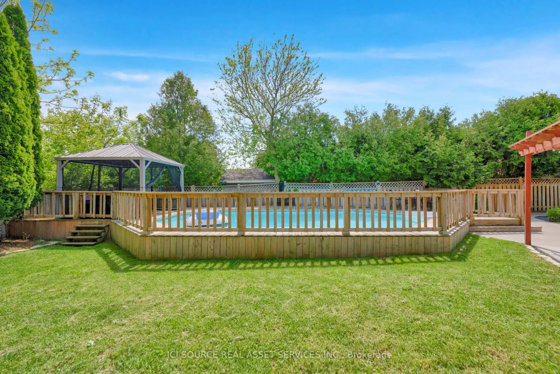 Photo 37 of 23 Carolinian Place, Chatham-Kent, Chatham — HOMEH