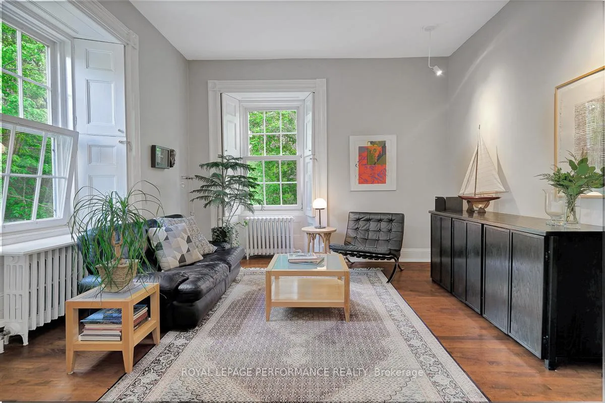 Photo 6 of Unit 3, 315 Daly Avenue, Ottawa, Sandy Hill — HOMEH
