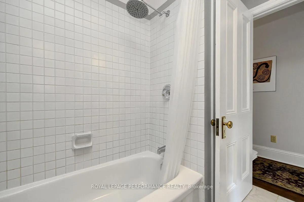 Photo 29 of Unit 3, 315 Daly Avenue, Ottawa, Sandy Hill — HOMEH