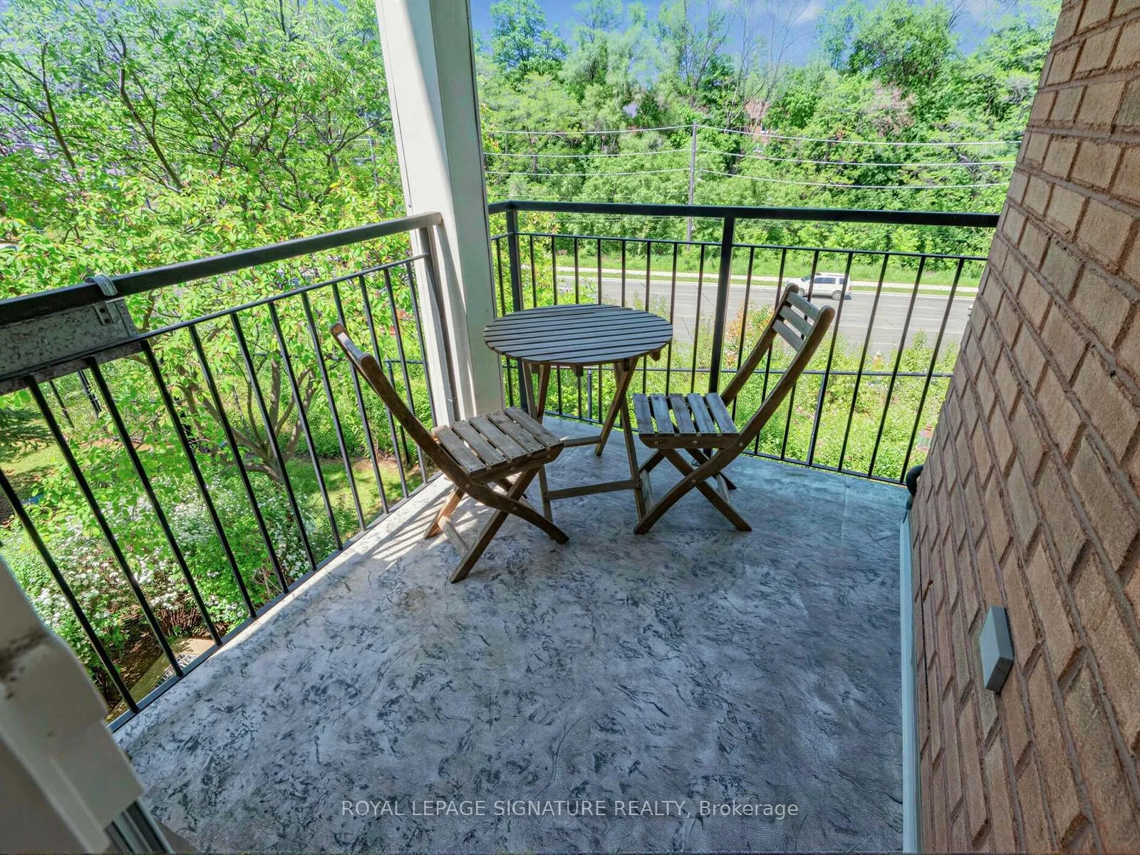 Photo 16 of Unit 201, 72 Aerodrome Crescent, Toronto, Leaside — HOMEH