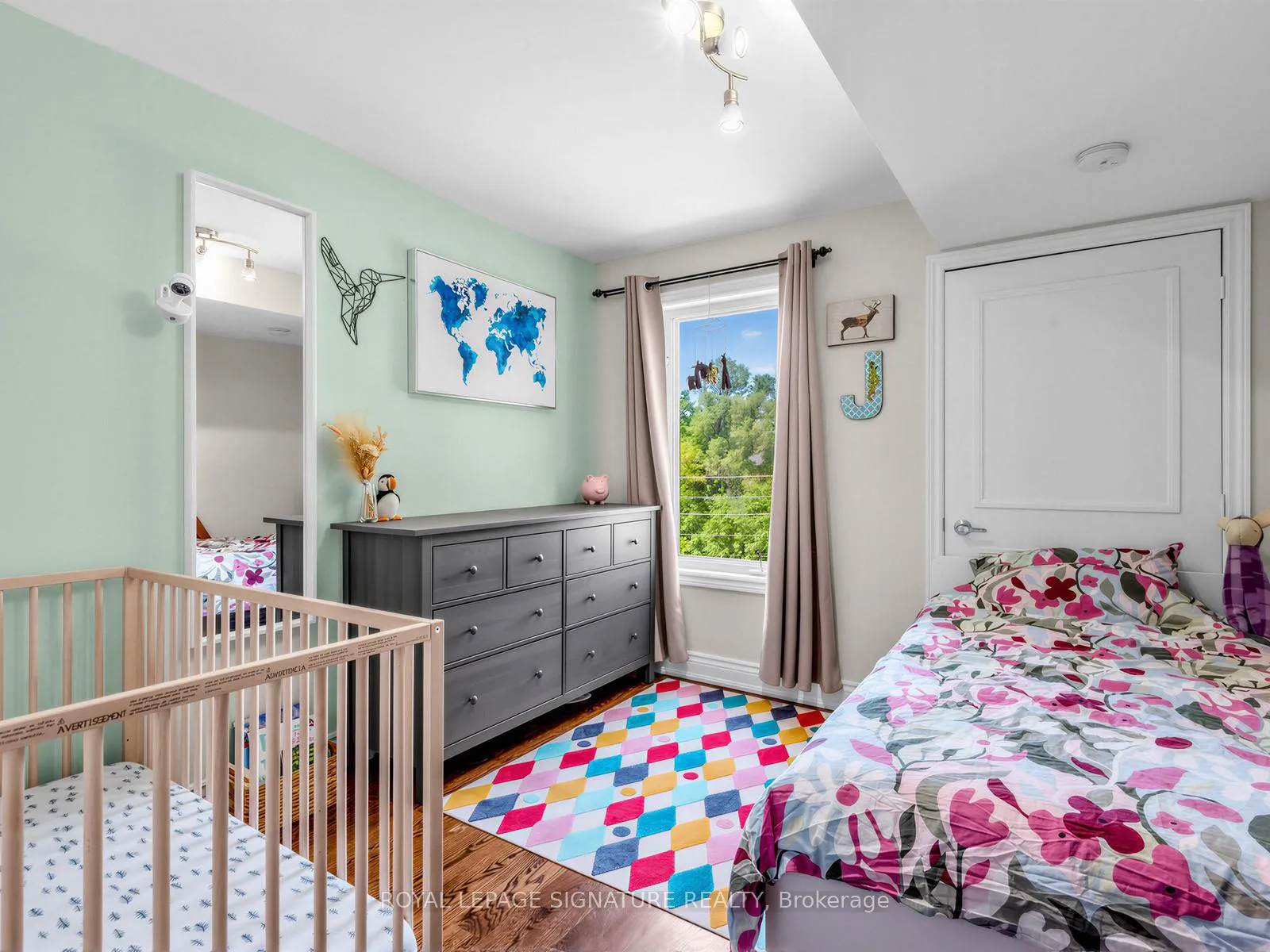 Photo 17 of Unit 201, 72 Aerodrome Crescent, Toronto, Leaside — HOMEH