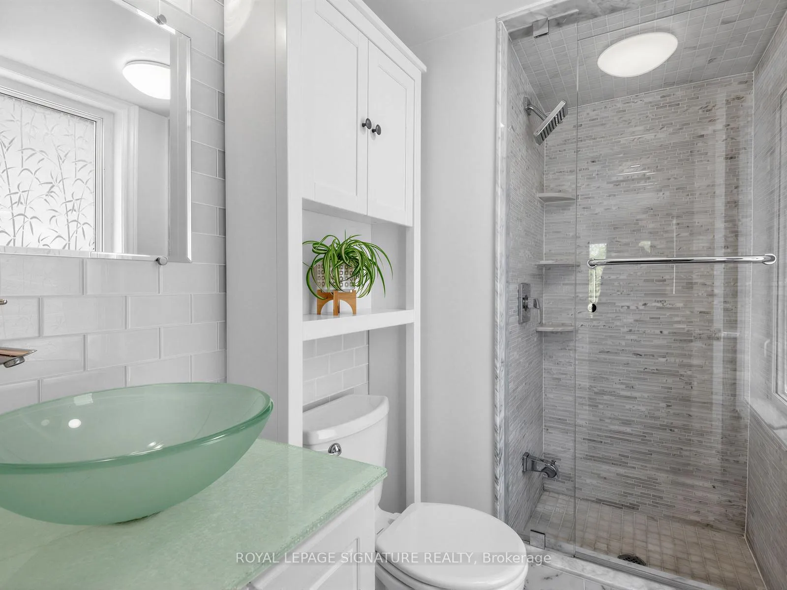 Photo 15 of Unit 201, 72 Aerodrome Crescent, Toronto, Leaside — HOMEH