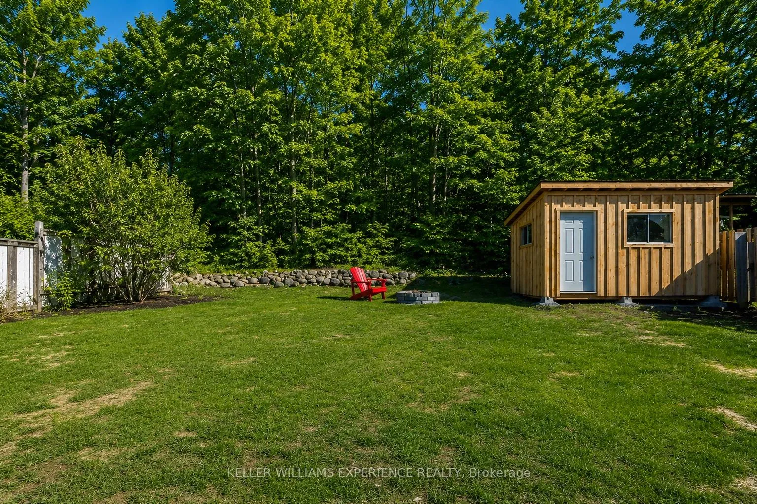 Photo 11 of 80 Robert Street W, Penetanguishene — HOMEH