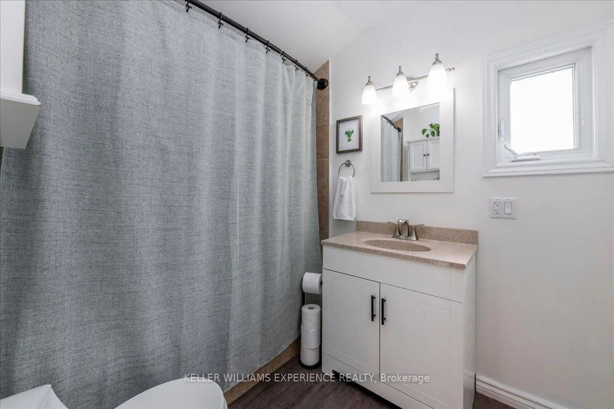 Photo 13 of 80 Robert Street W, Penetanguishene — HOMEH