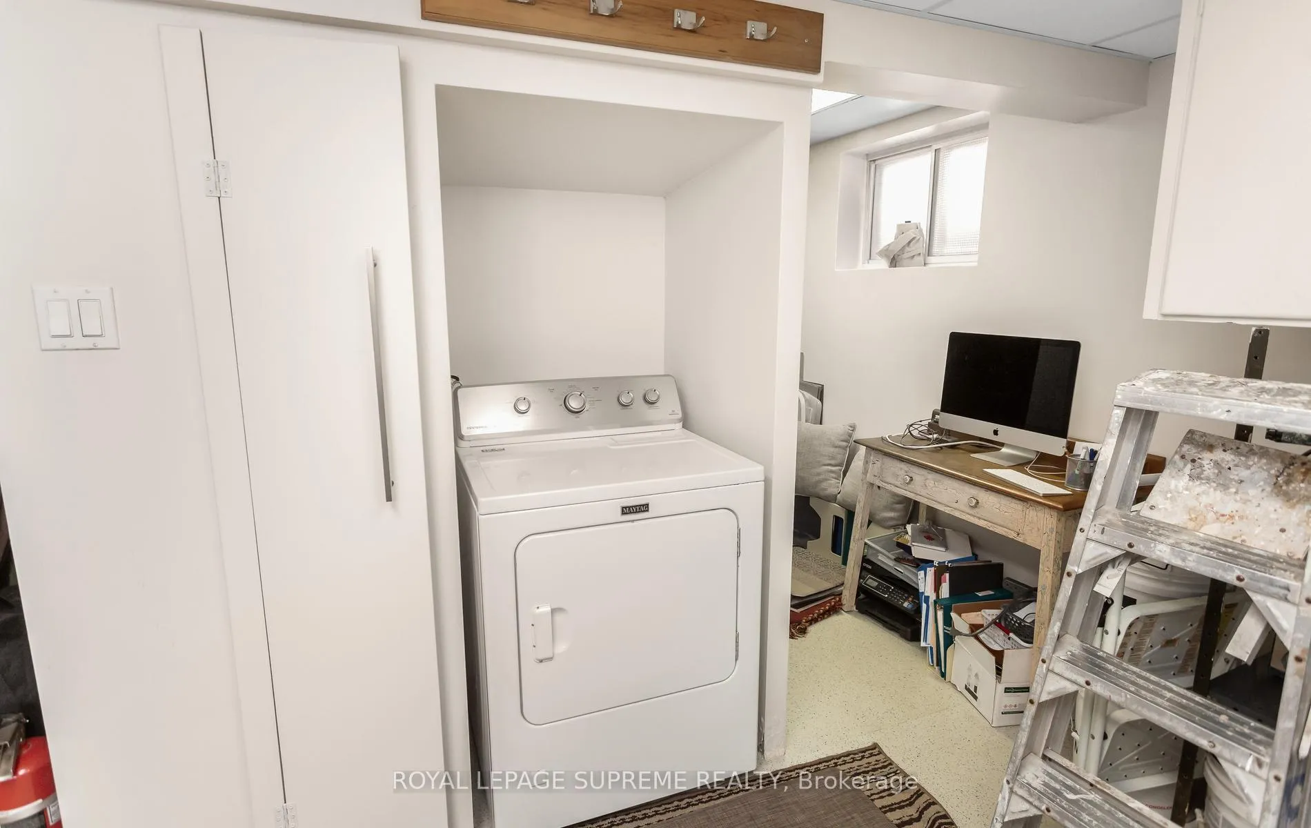 Photo 38 of 16 East Drive, Toronto, Rockcliffe-Smythe — HOMEH