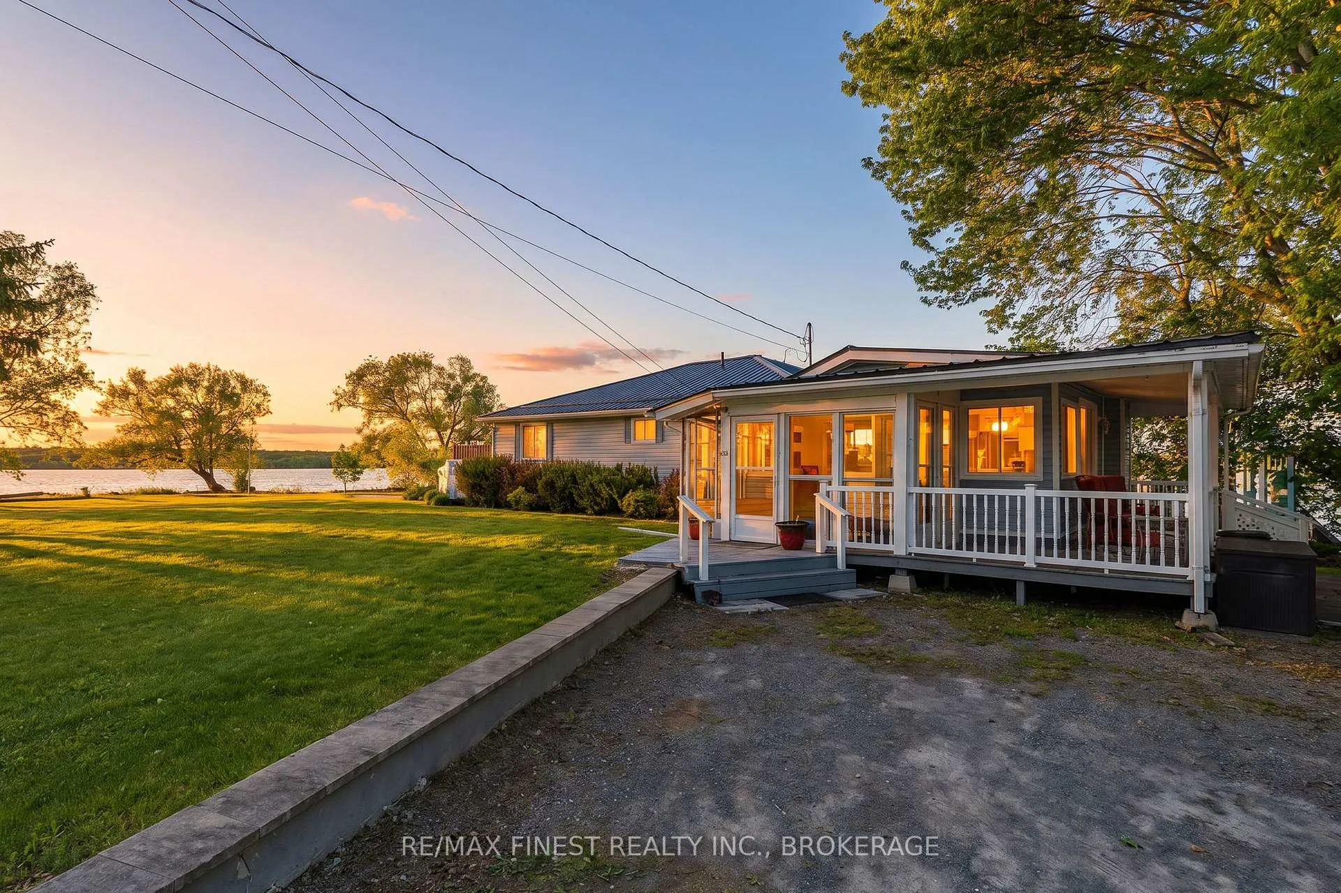 Photo 2 of 881 River Styx Lane, Kingston, City North of 401 — HOMEH