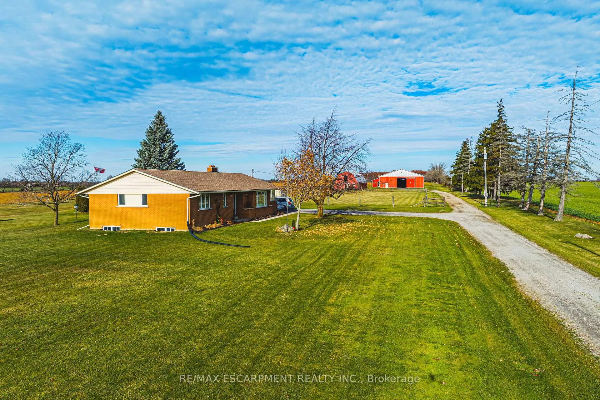 Photo 6 of 2276 Binbrook Road, Hamilton, Rural Glanbrook — HOMEH