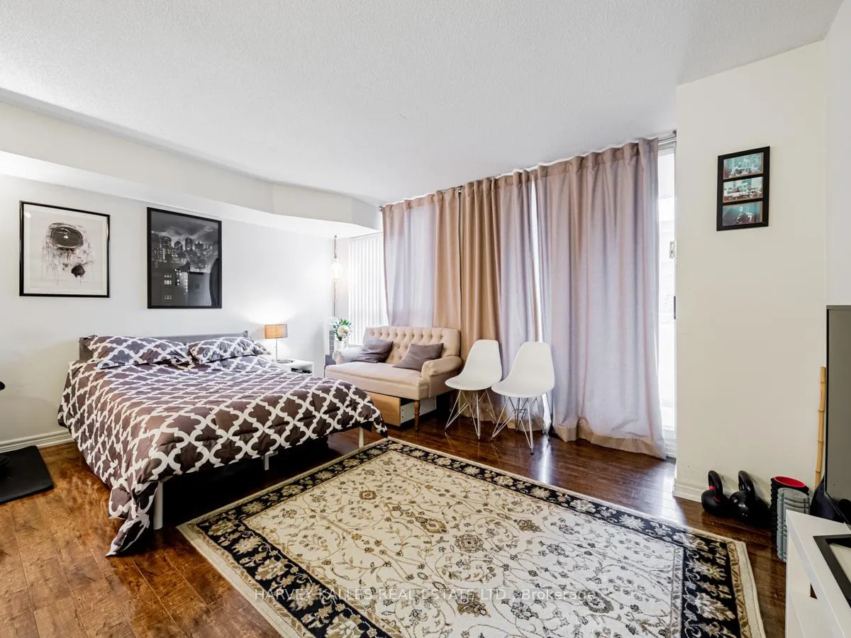 Photo 11 of Unit 1101, 43 Eglinton Avenue E, Toronto, Mount Pleasant West — HOMEH