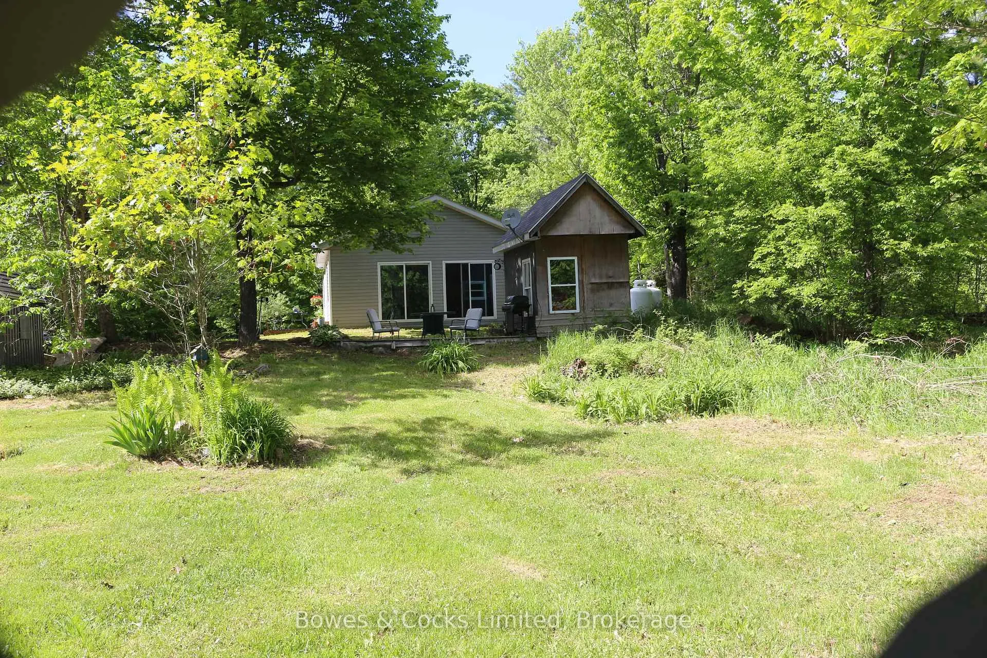 Photo 4 of 1801 Bordenwood Road, Frontenac, Frontenac Centre — HOMEH