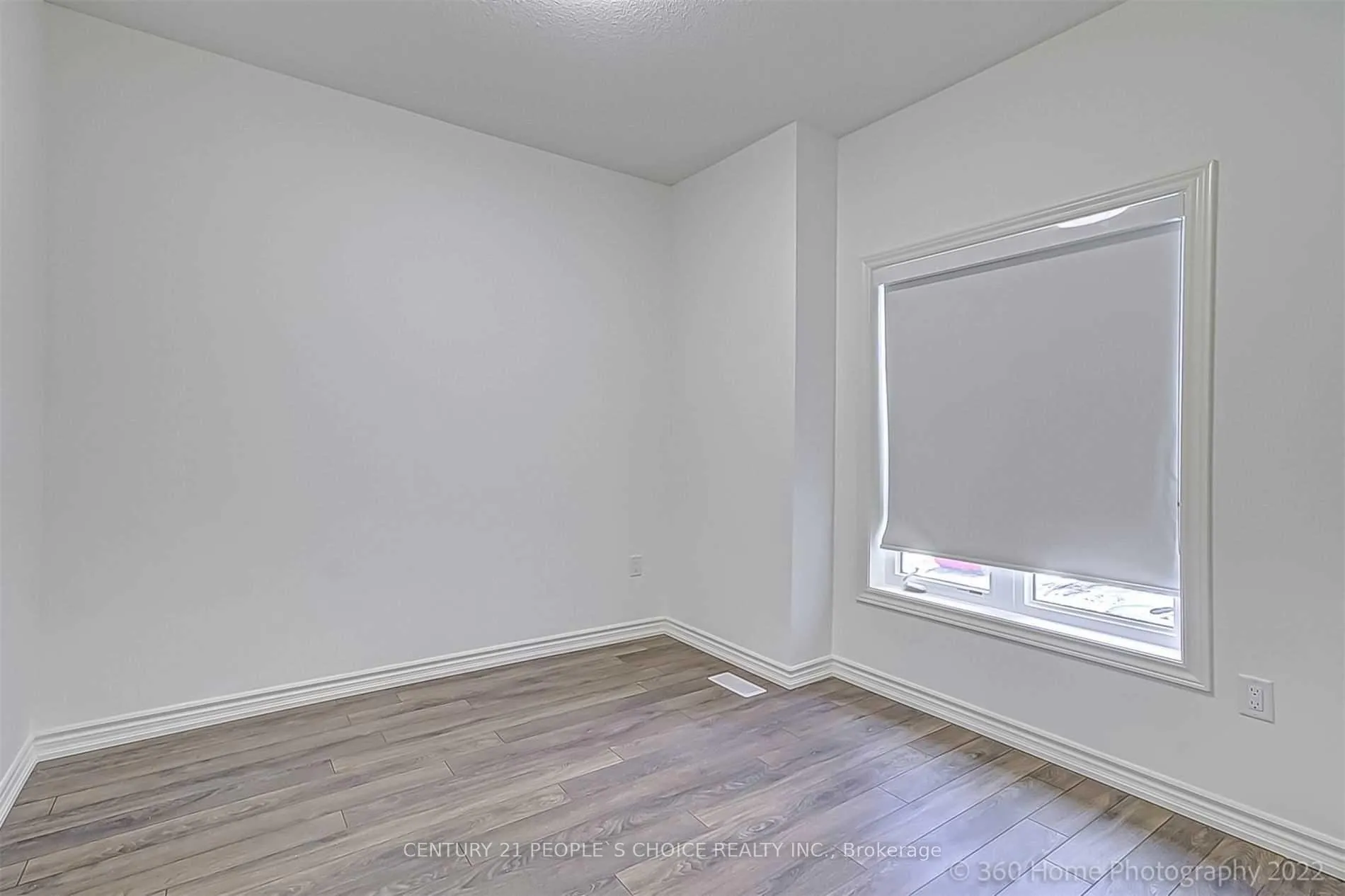 Photo 5 of 88 Adventura Road, Brampton, Northwest Brampton — HOMEH