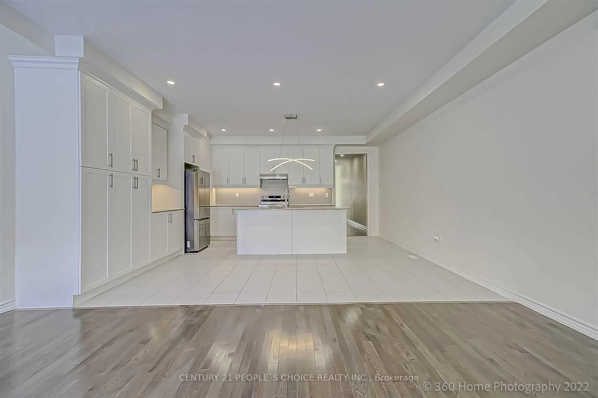 Photo 8 of 88 Adventura Road, Brampton, Northwest Brampton — HOMEH