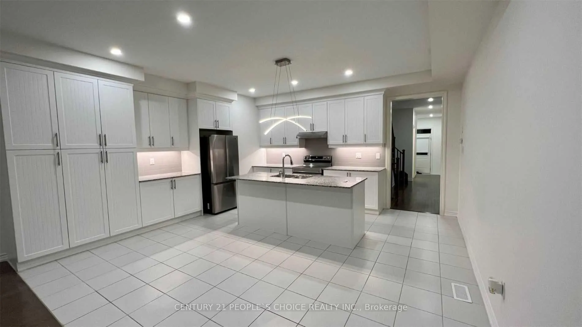 Photo 10 of 88 Adventura Road, Brampton, Northwest Brampton — HOMEH