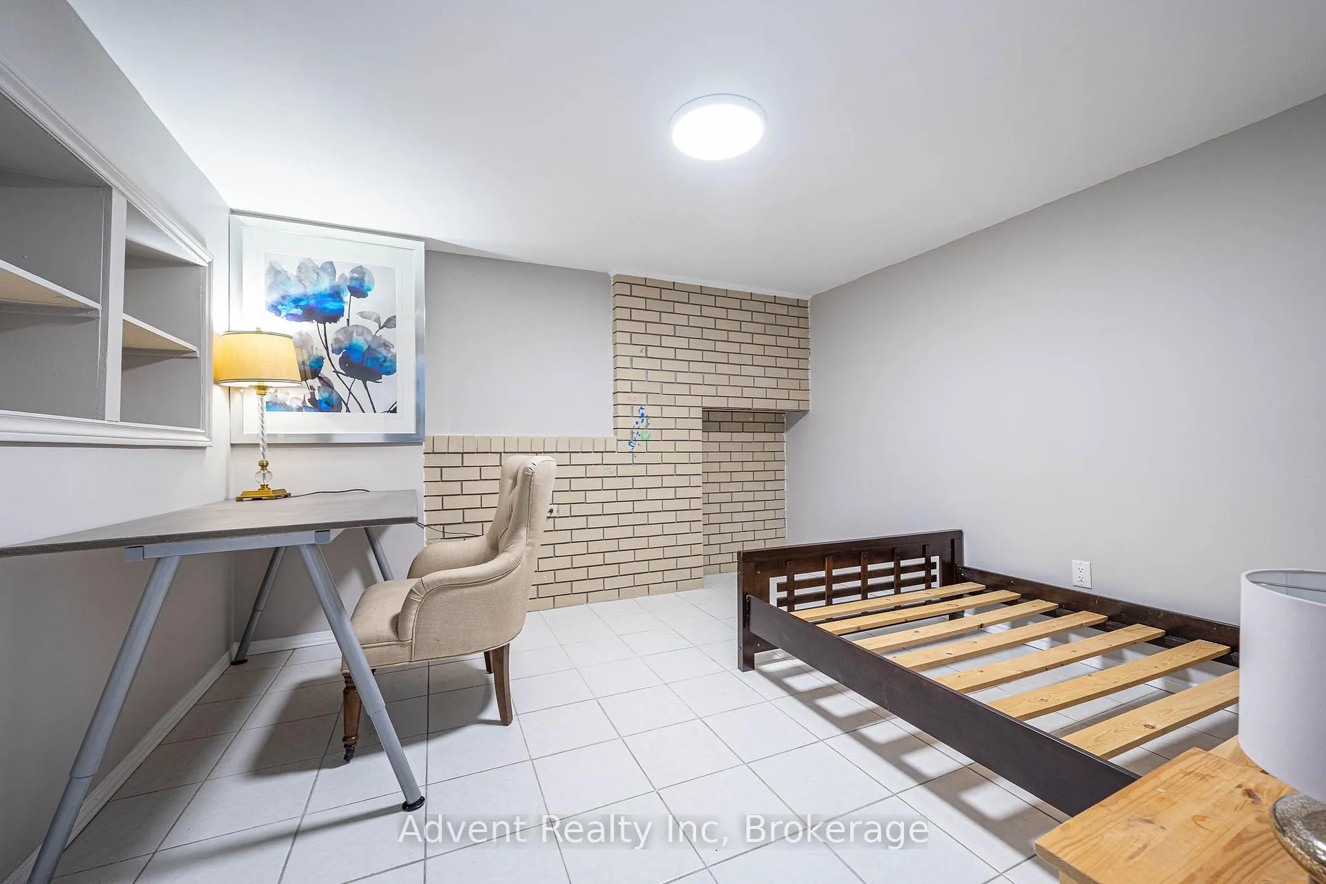 Photo 10 of Unit Bsmt, 49 Cherhill Drive, Vaughan, Maple — HOMEH