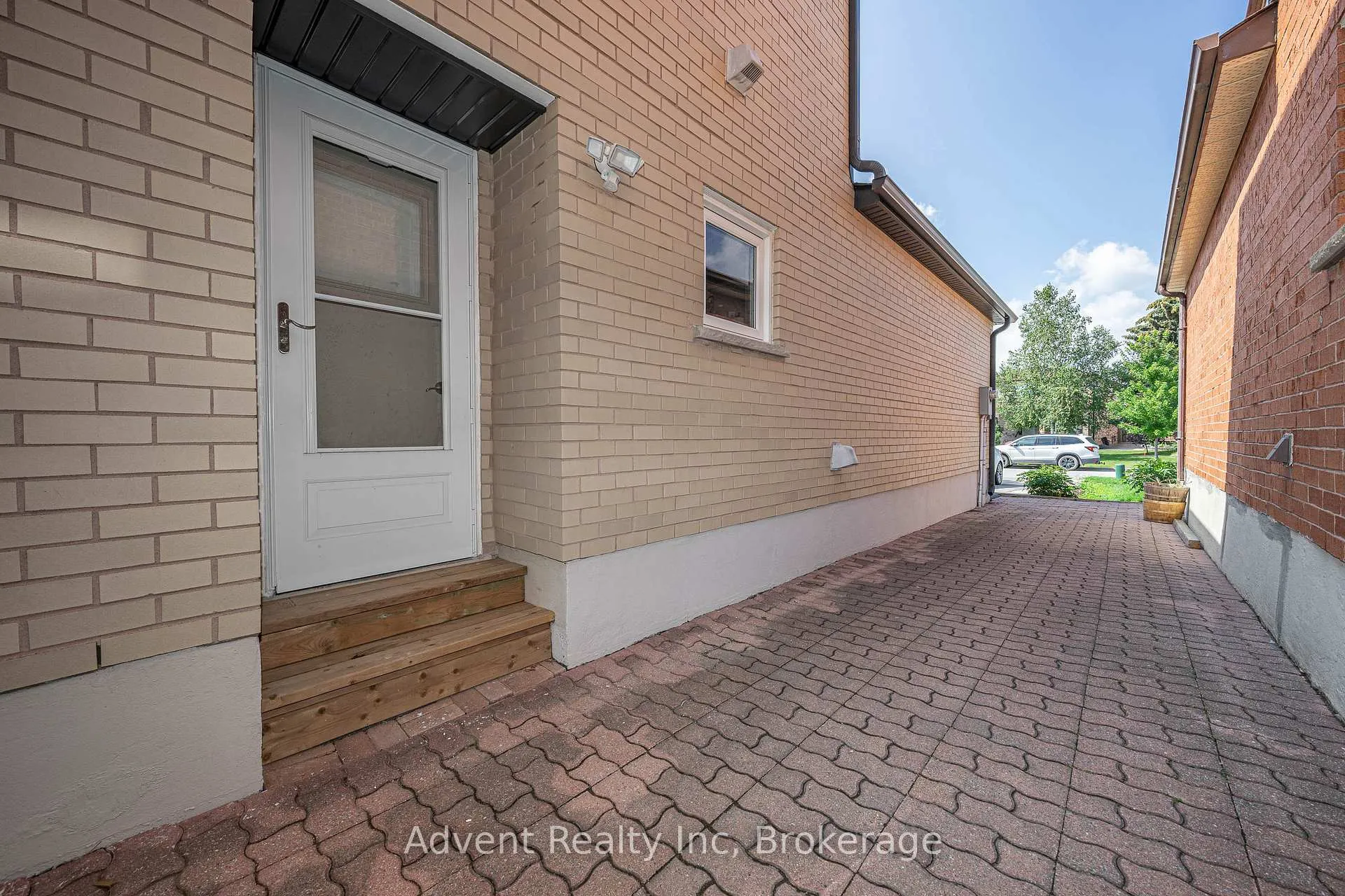 Photo 15 of Unit Bsmt, 49 Cherhill Drive, Vaughan, Maple — HOMEH