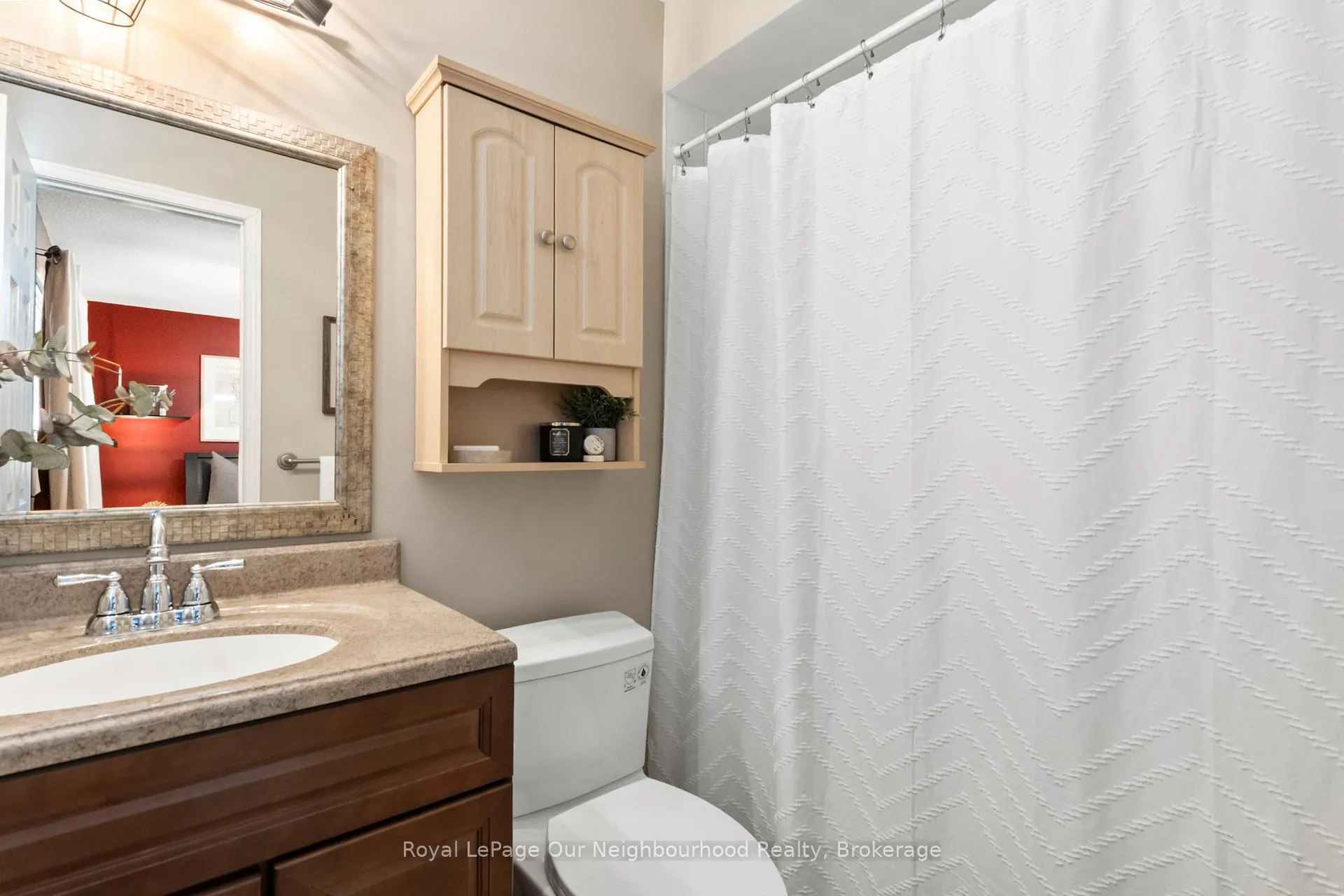 Photo 20 of 61 Fry Crescent, Clarington, Bowmanville — HOMEH
