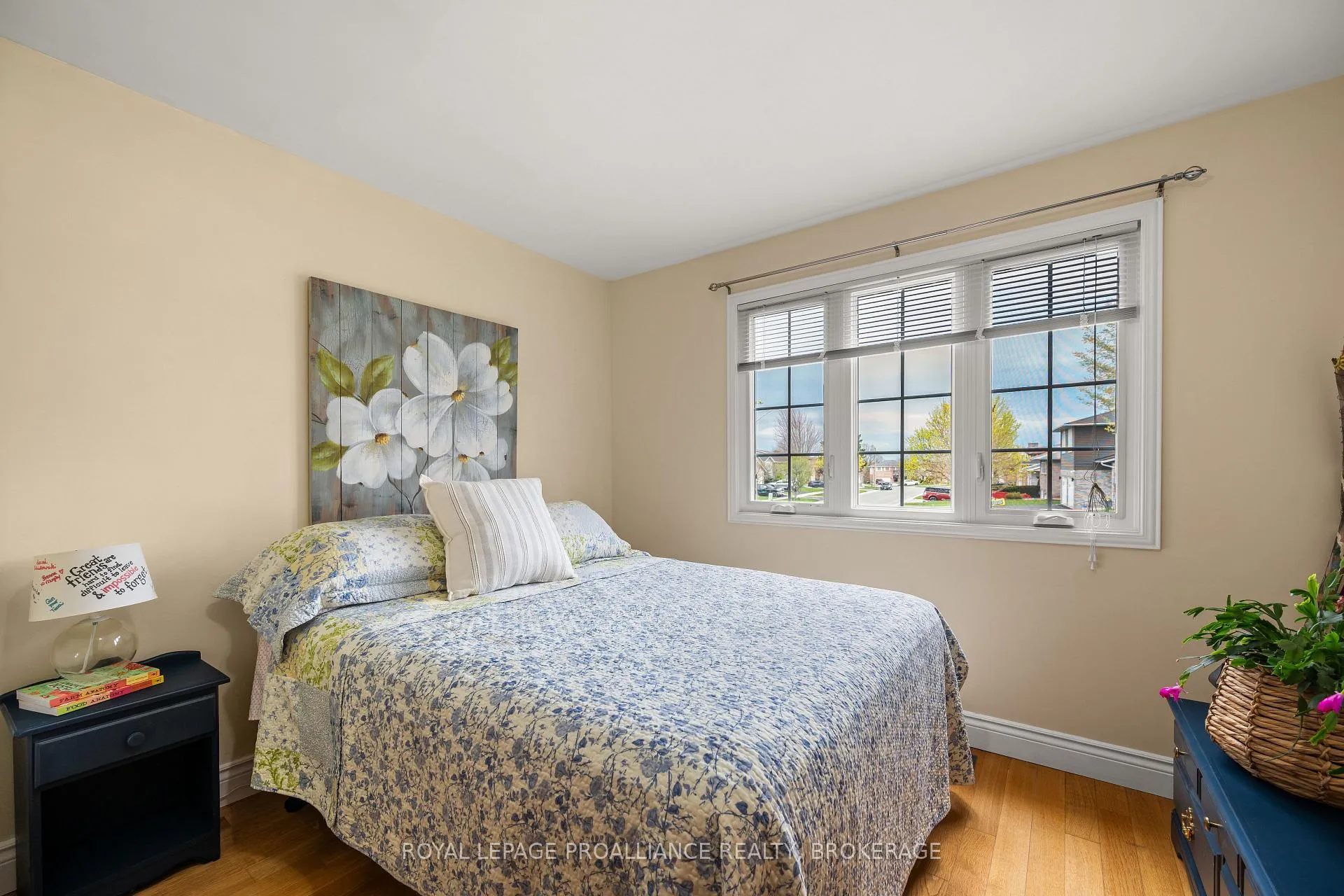 Photo 40 of 1048 Palmerston Crescent, Kingston, North of Taylor-Kidd Blvd — HOMEH