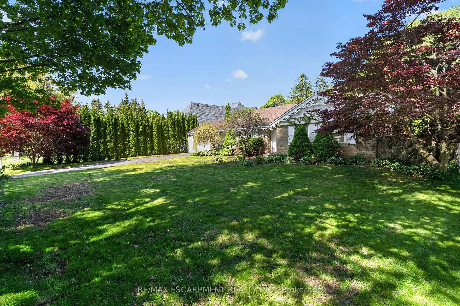 Photo 7 of 53 Lovers Lane, Hamilton, Ancaster — HOMEH