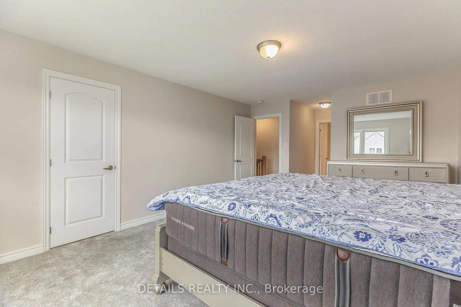 Photo 16 of 708 Vennecy Terrace, Ottawa, Chapel Hill South - Orleans Village — HOMEH