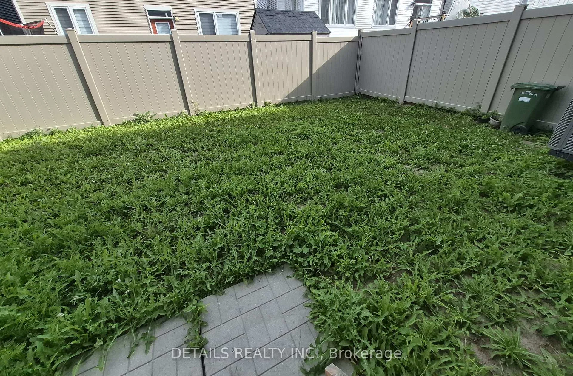 Photo 27 of 708 Vennecy Terrace, Ottawa, Chapel Hill South - Orleans Village — HOMEH
