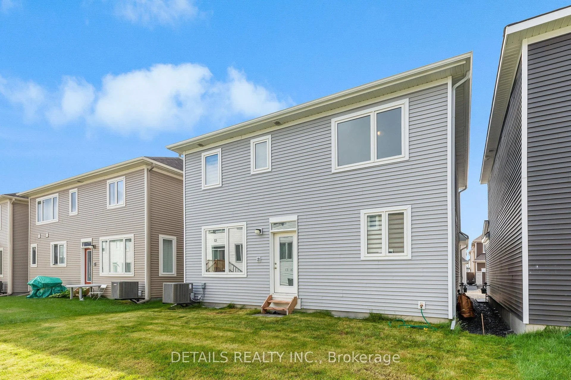 Photo 30 of 708 Vennecy Terrace, Ottawa, Chapel Hill South - Orleans Village — HOMEH
