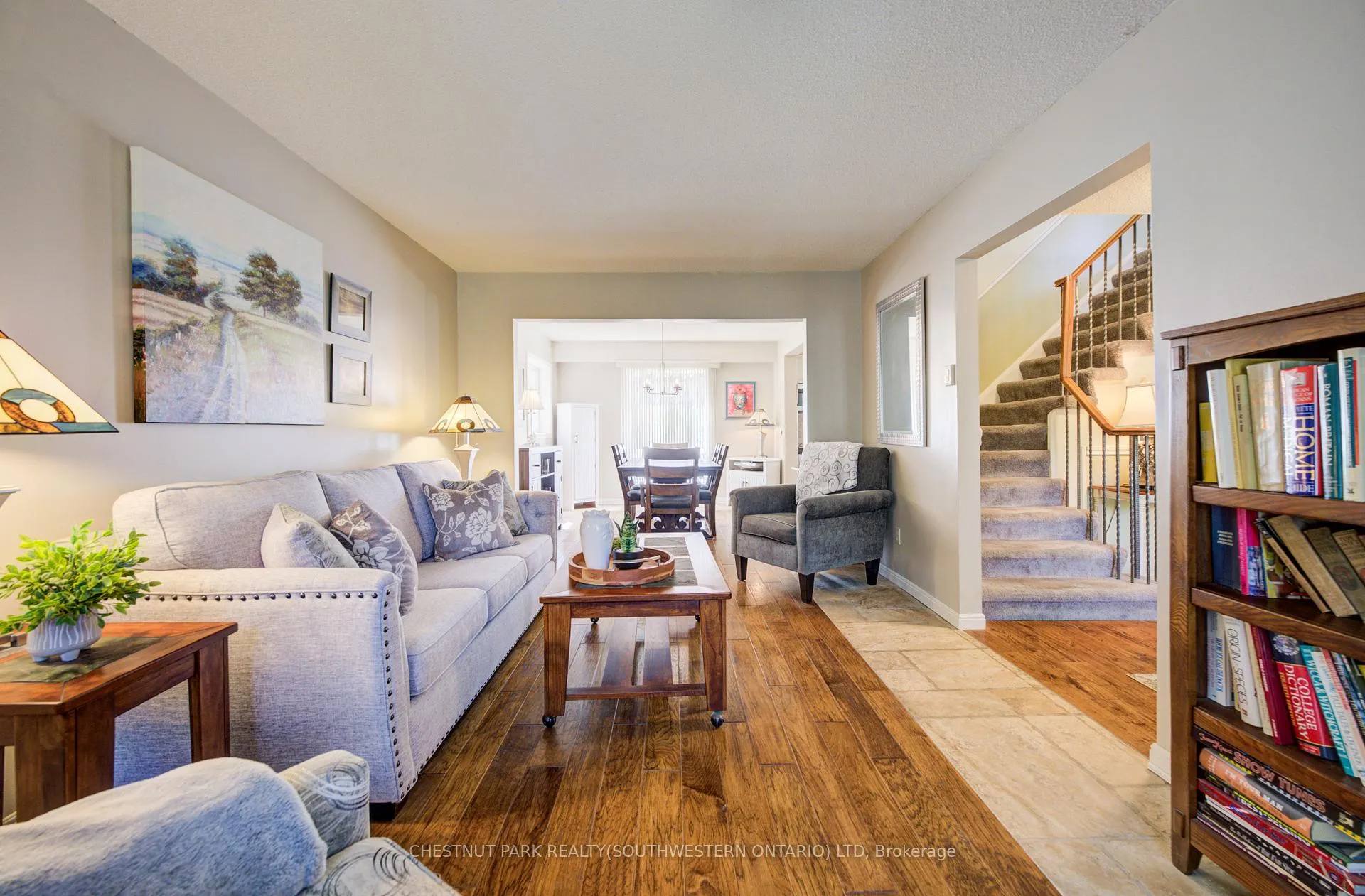 Photo 6 of 135 Royal Orchard Drive, Waterloo — HOMEH