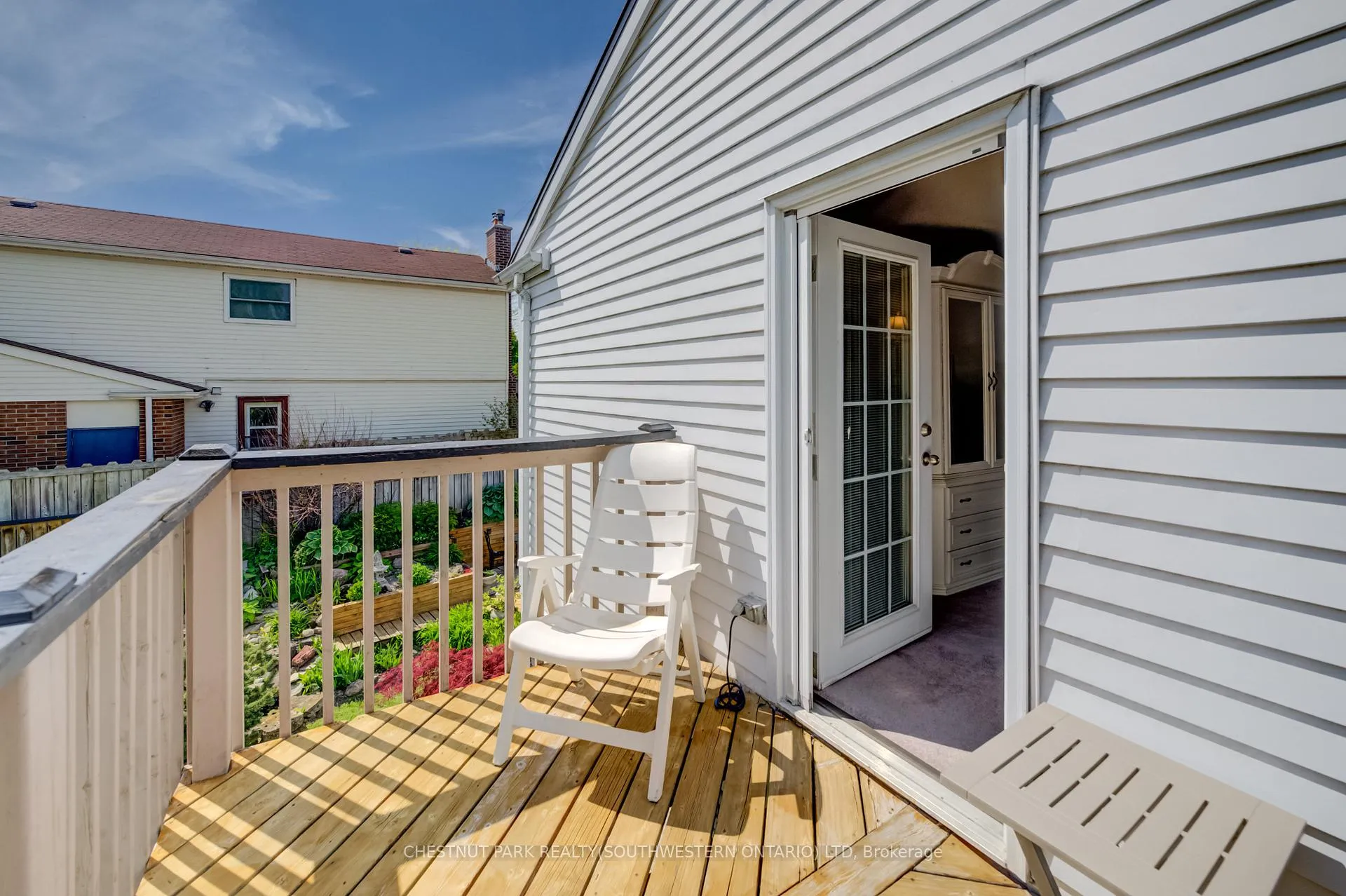 Photo 28 of 135 Royal Orchard Drive, Waterloo — HOMEH