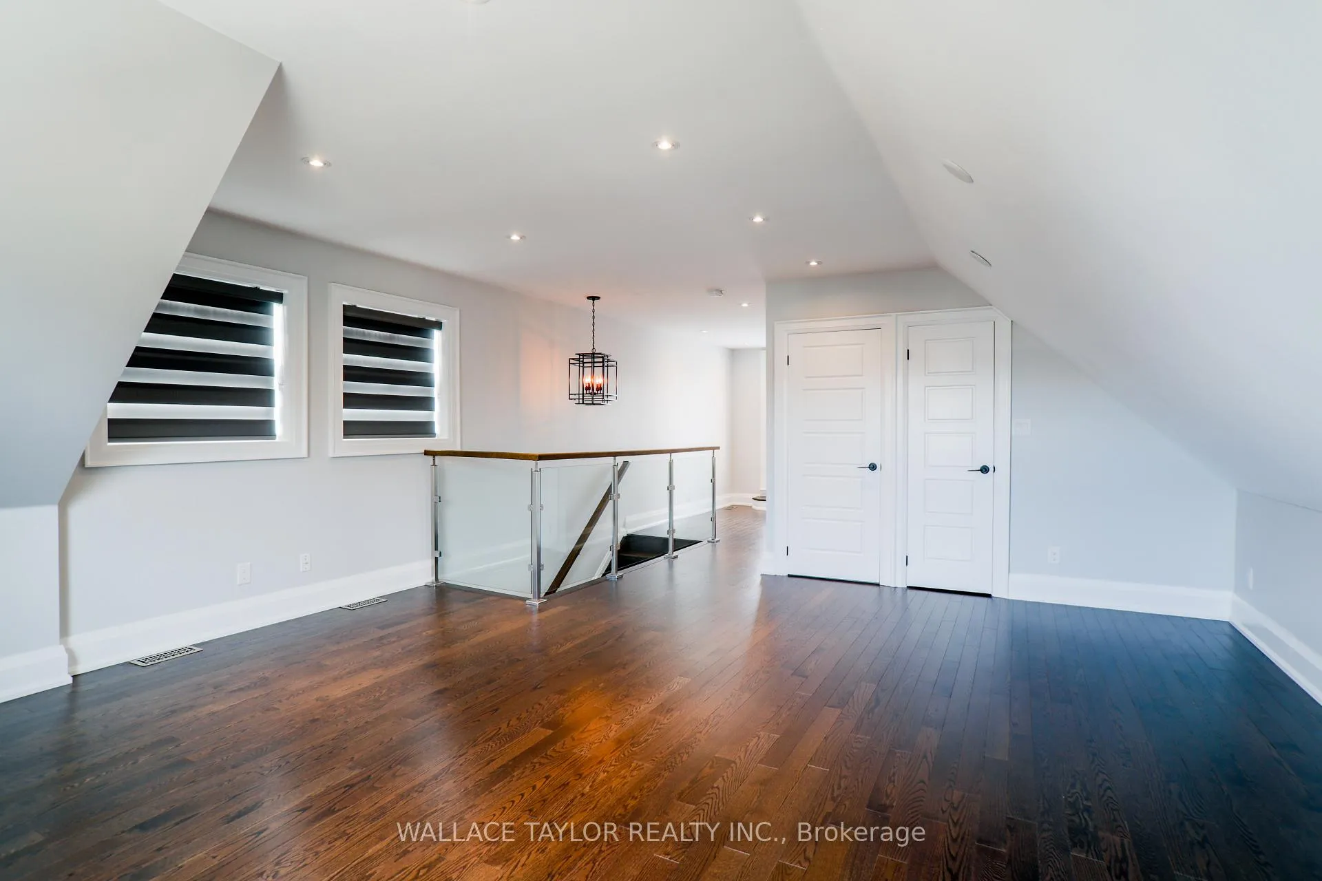 Photo 18 of Unit UPPER, 148 Carlaw Avenue, Toronto, South Riverdale — HOMEH