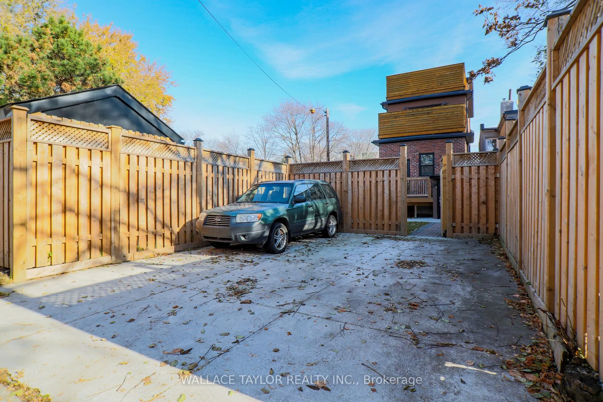 Photo 35 of Unit UPPER, 148 Carlaw Avenue, Toronto, South Riverdale — HOMEH