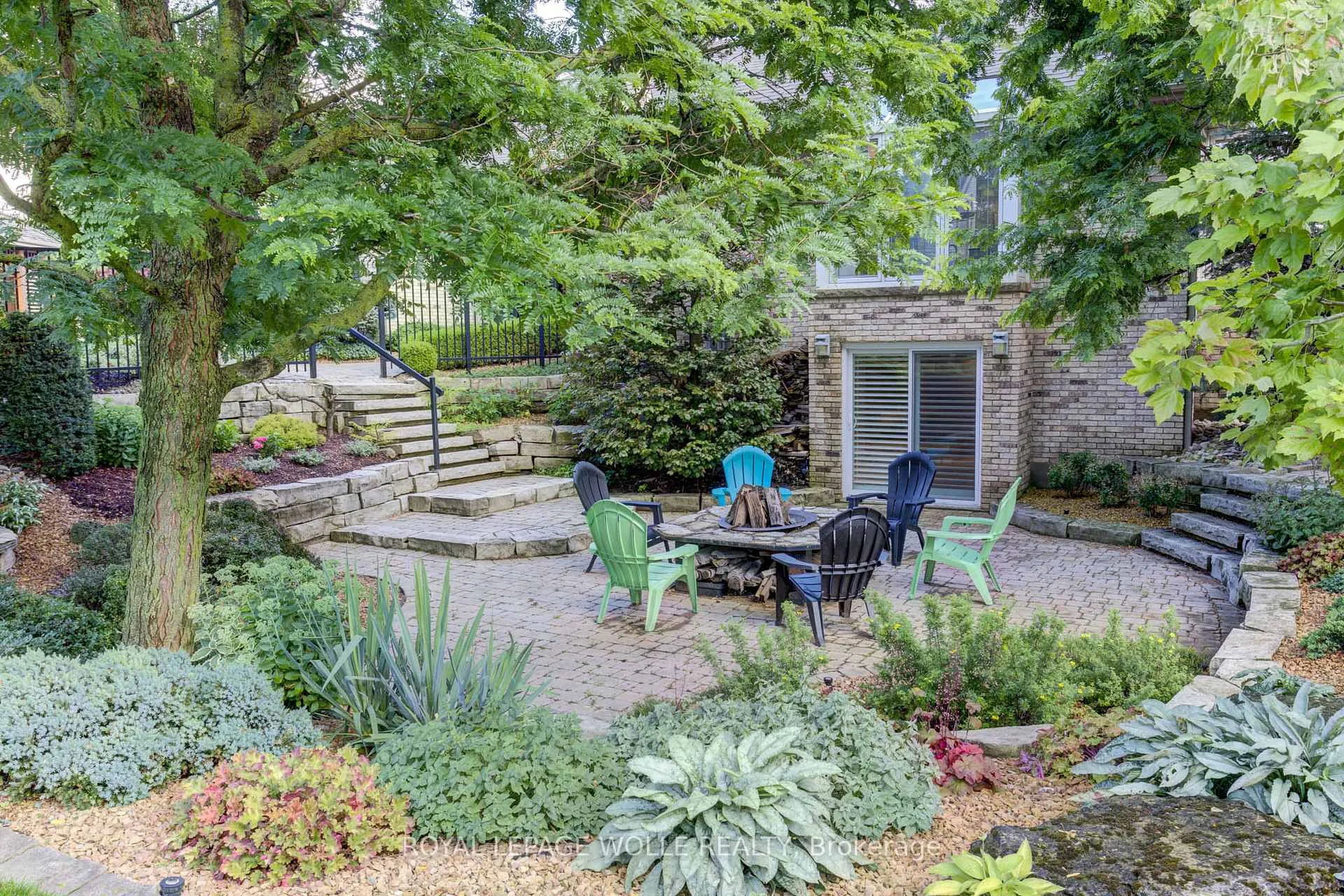 Photo 31 of 14 James Court, Wellesley — HOMEH