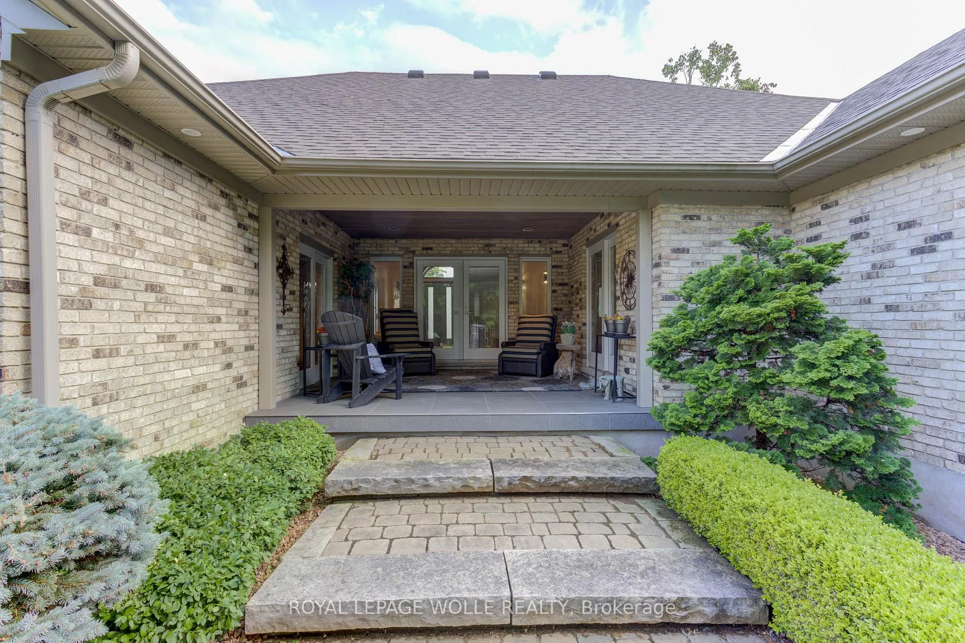 Photo 33 of 14 James Court, Wellesley — HOMEH